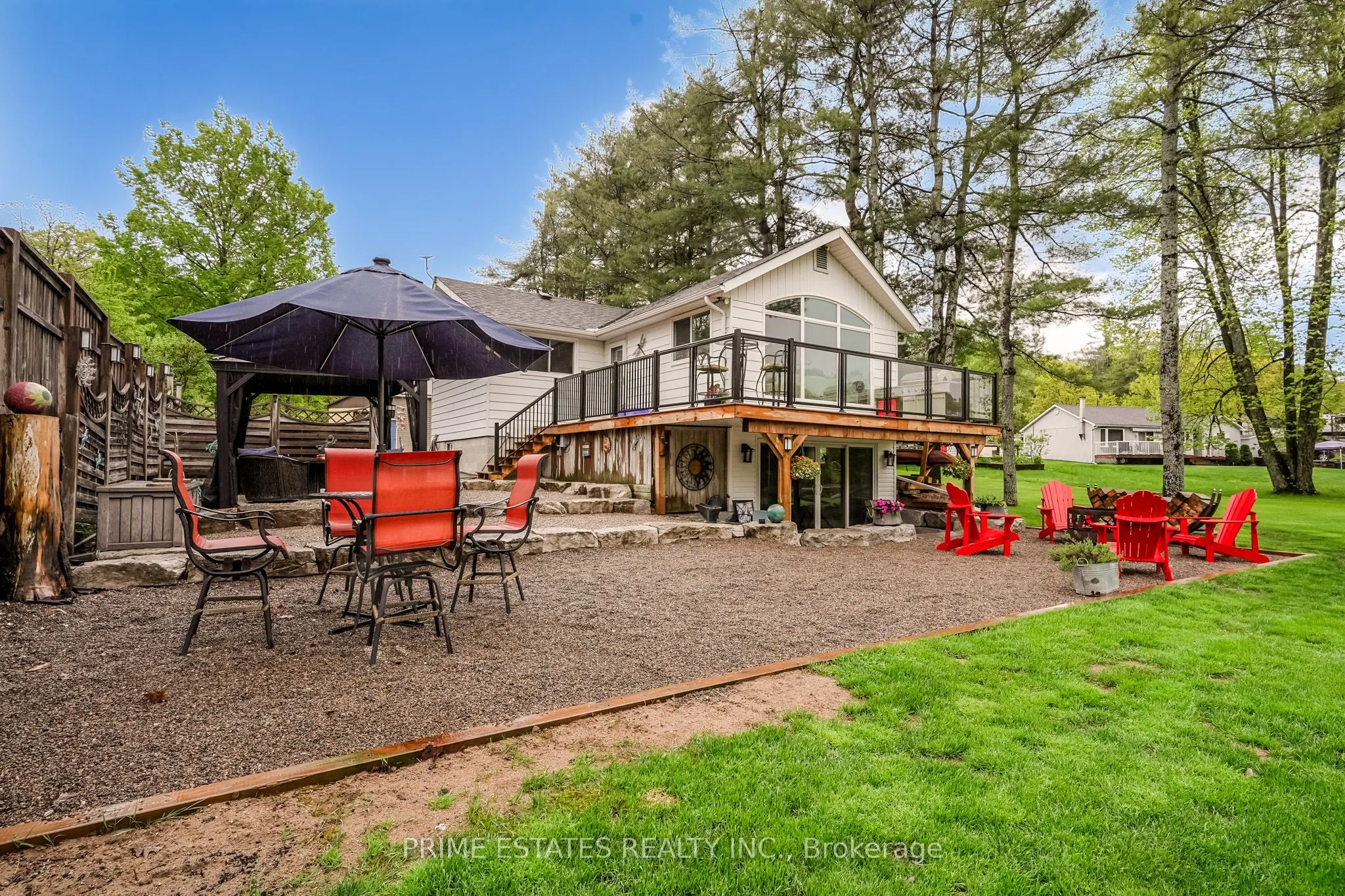 2996 Moynes Road
