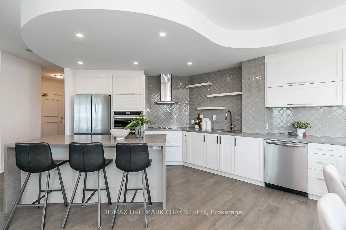 2 Toronto Street, #509