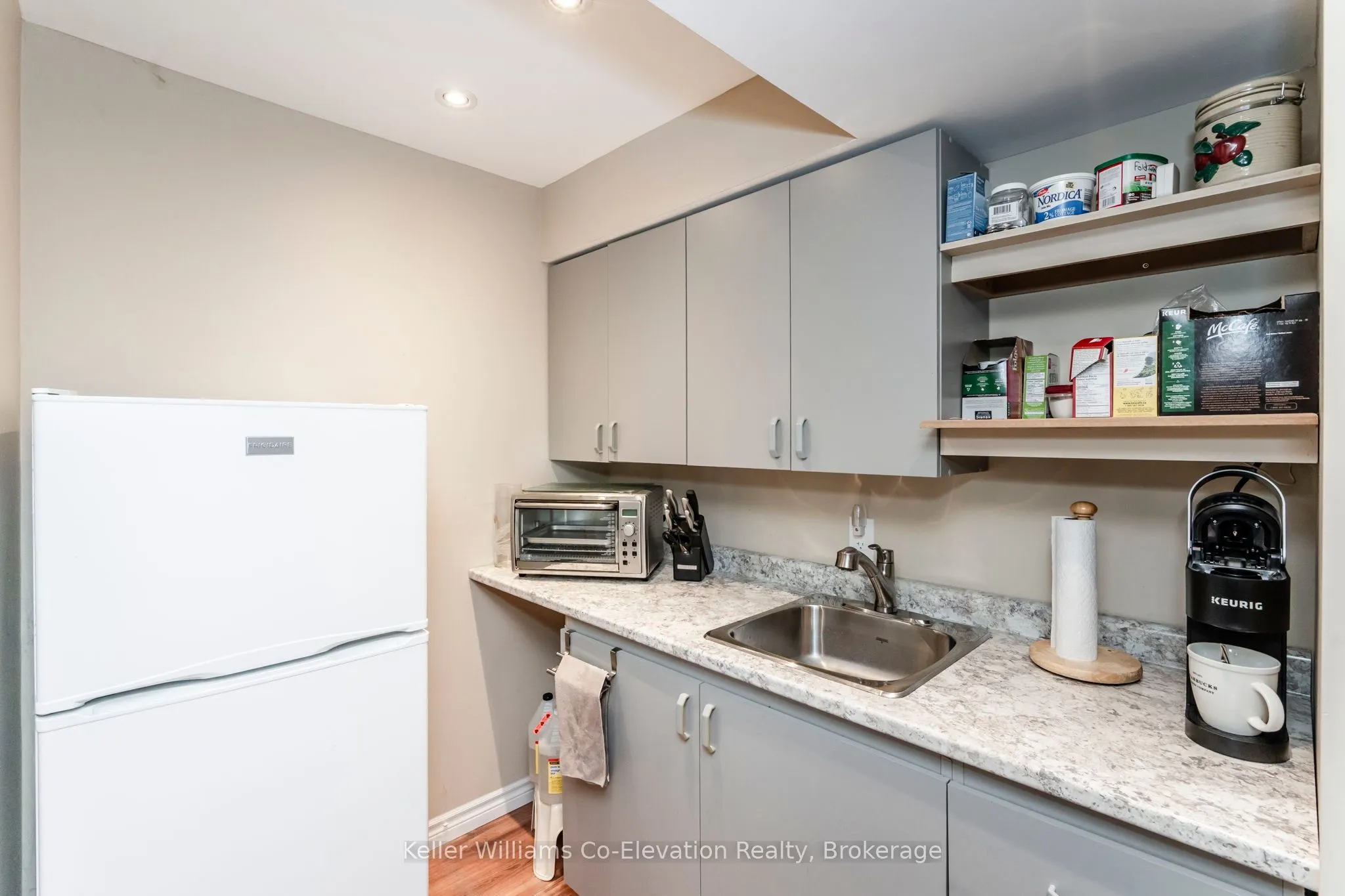 33 Allsop Crescent
