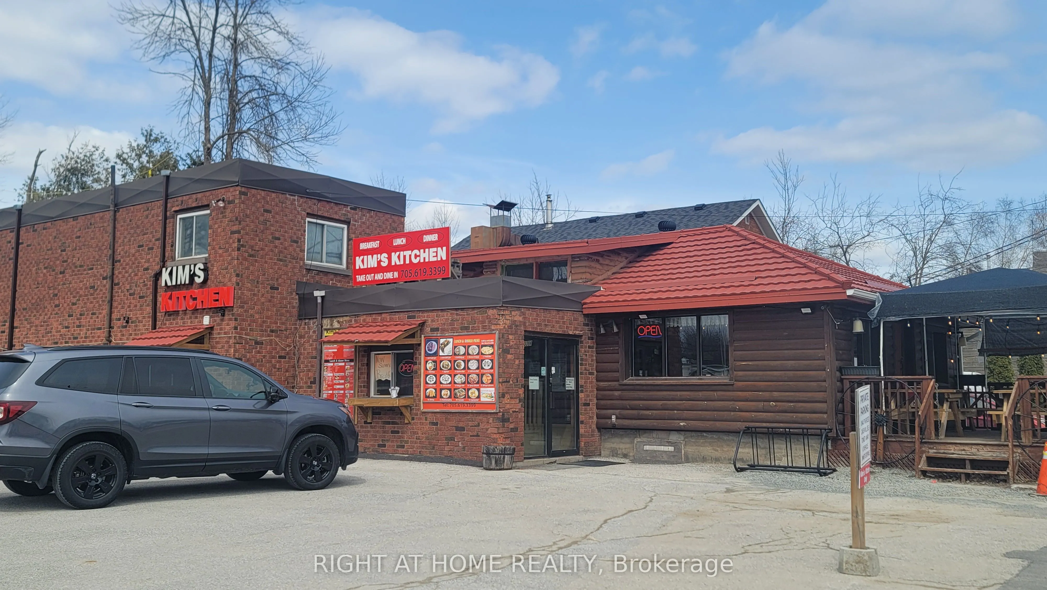 3394 MUSKOKA Street