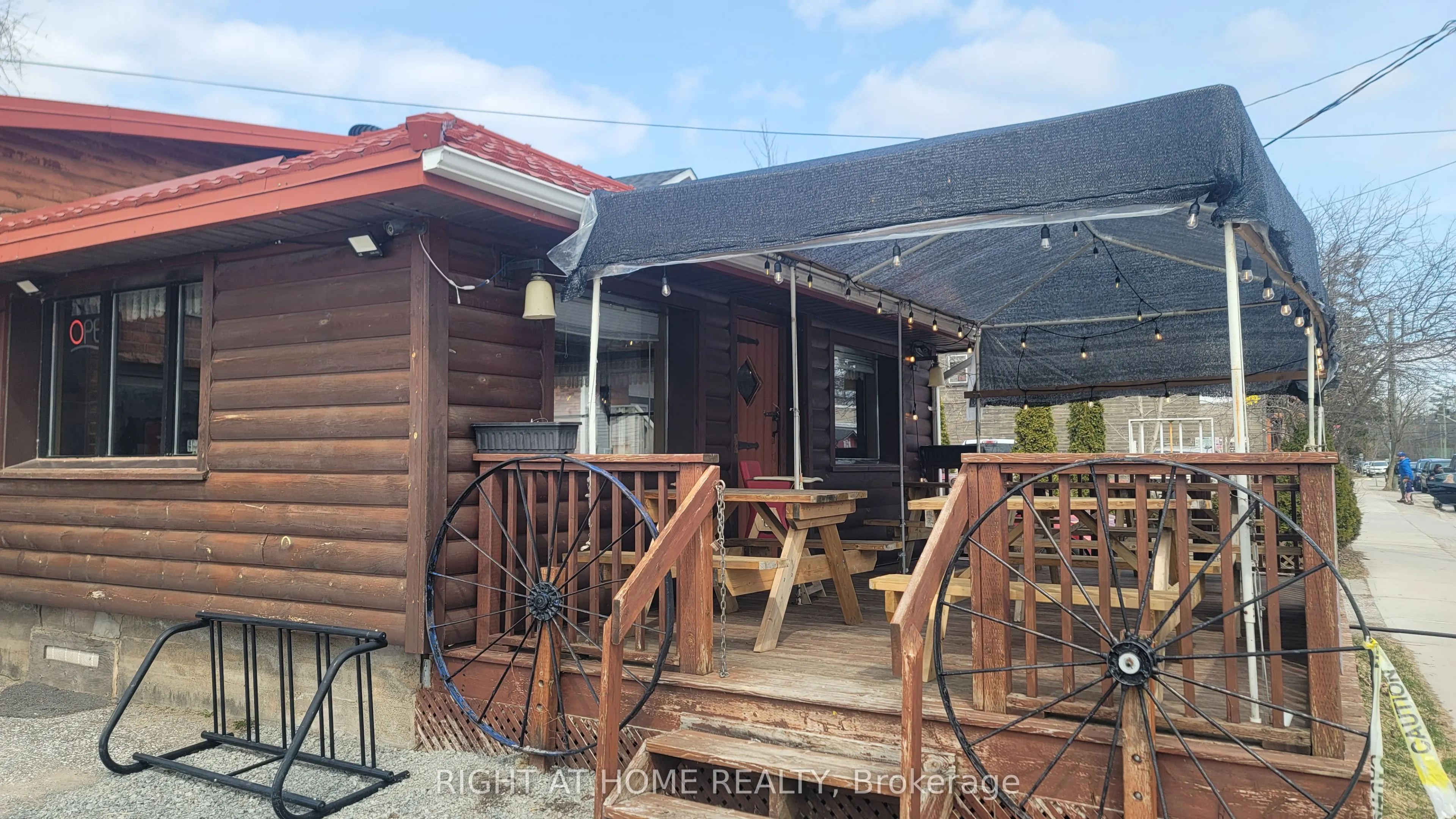 3394 MUSKOKA Street