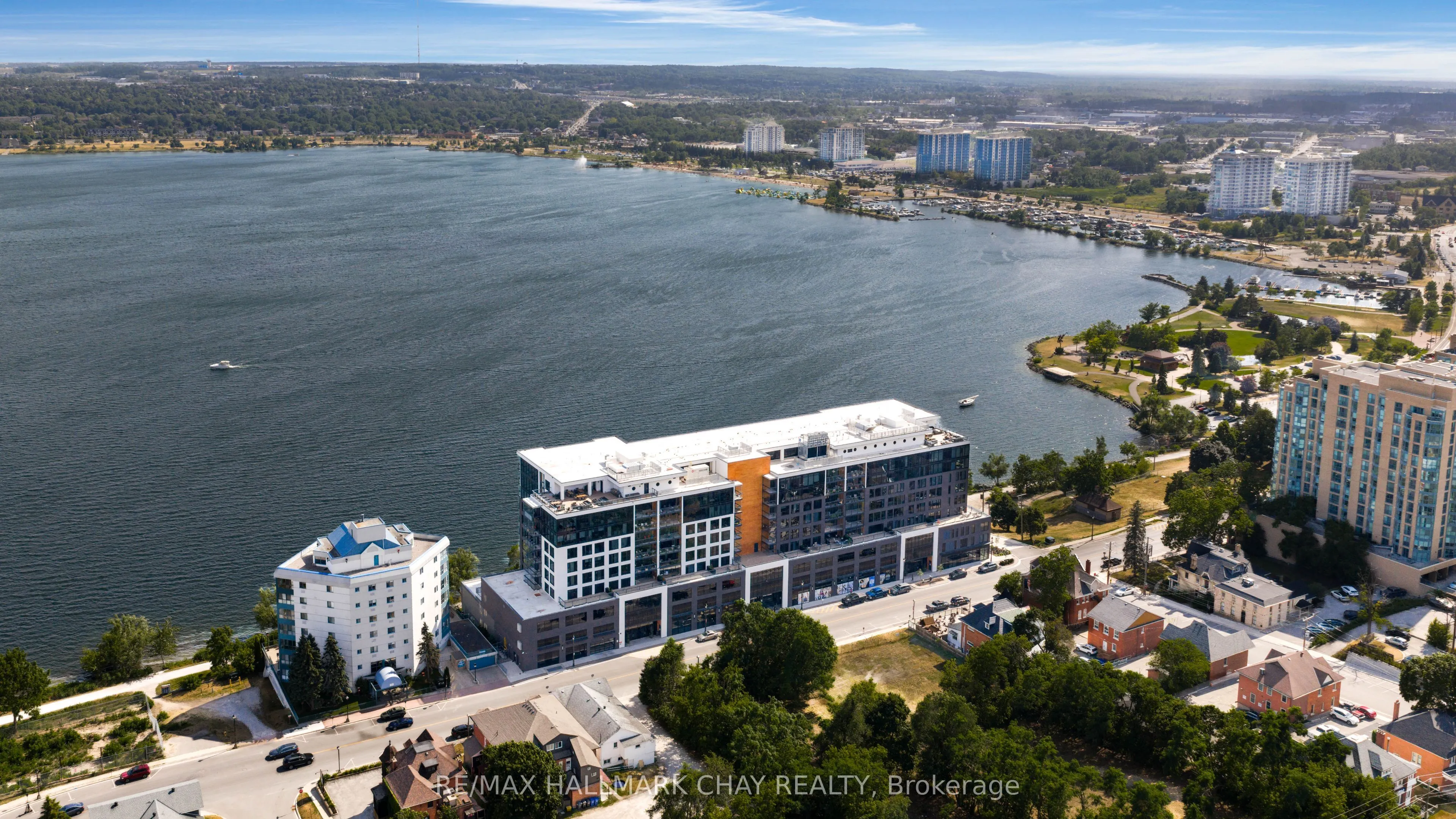 185 Dunlop Street E, #521