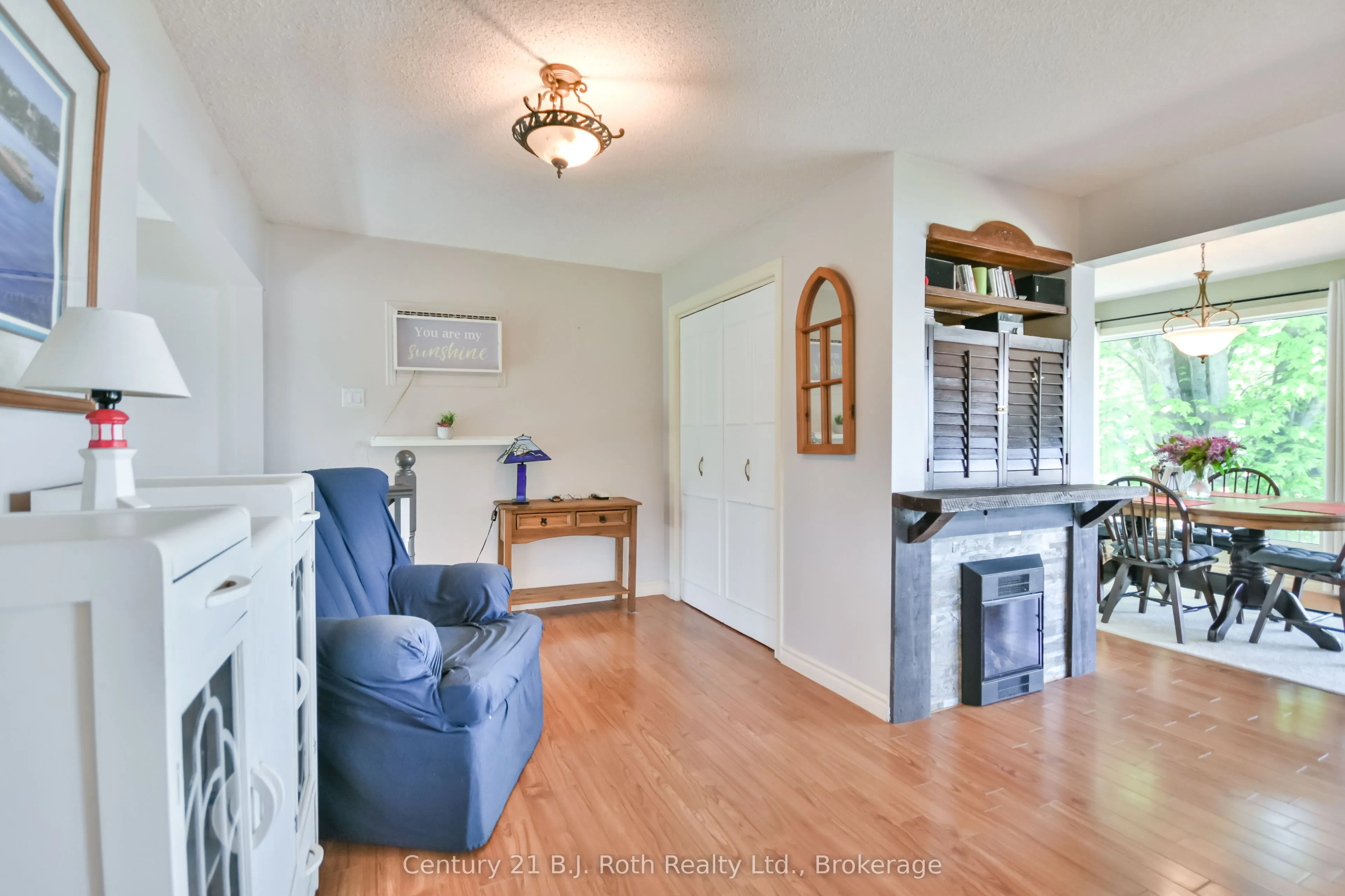 95 Maskinonge Road
