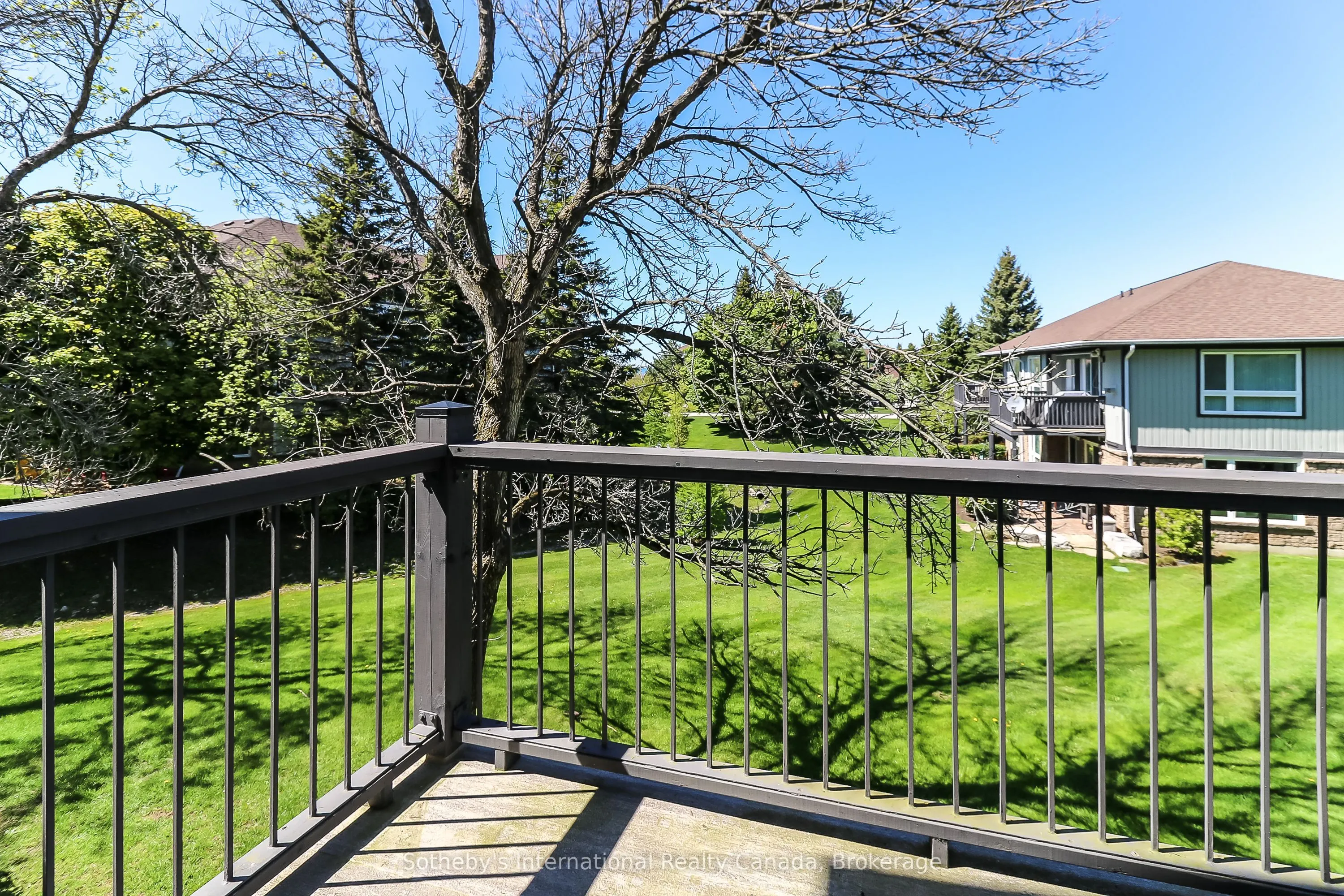 348 Mariners Way #20