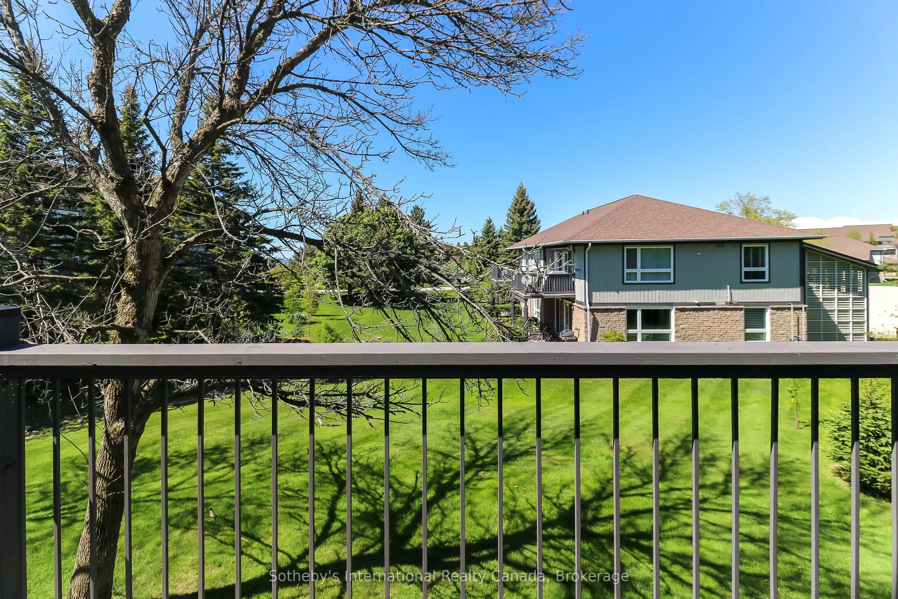 348 Mariners Way #20