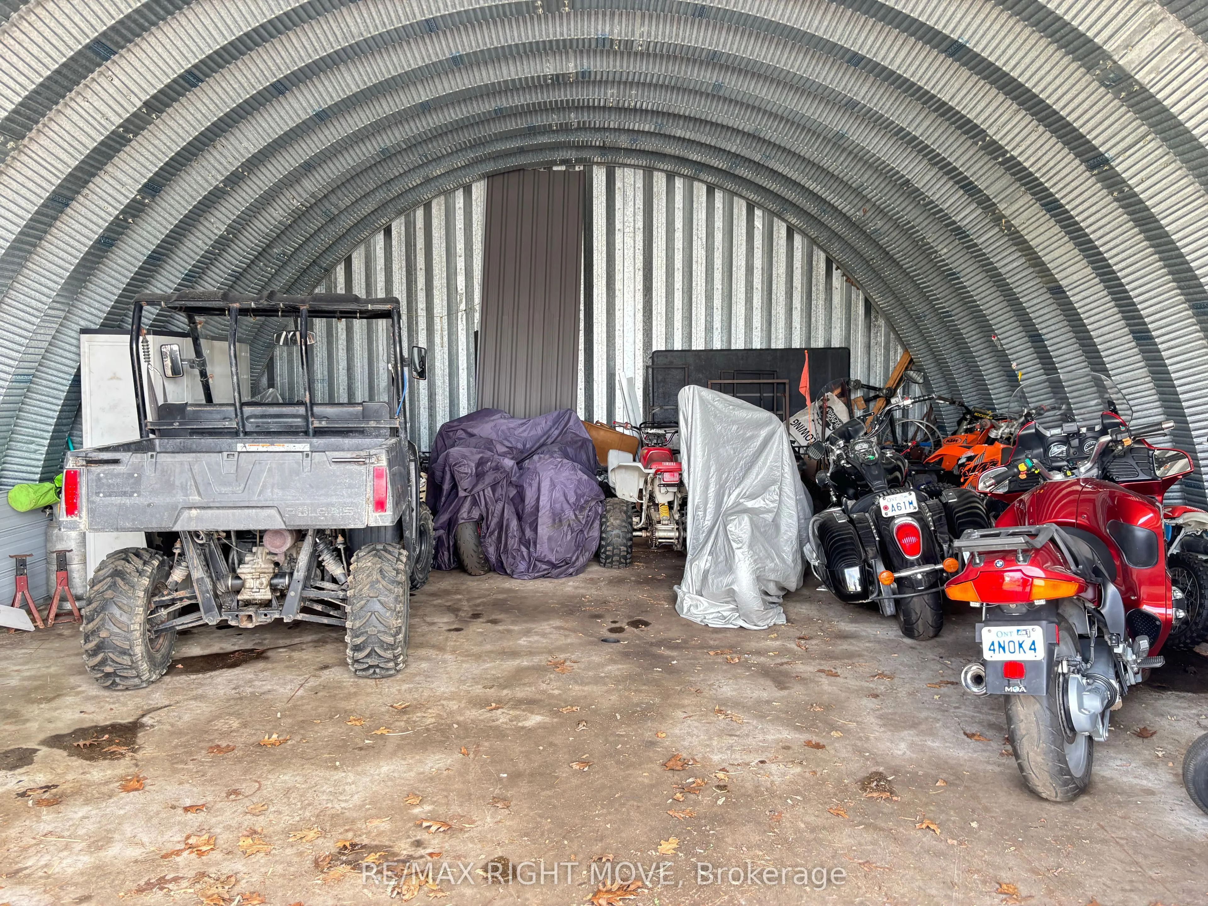 8806 12 Highway