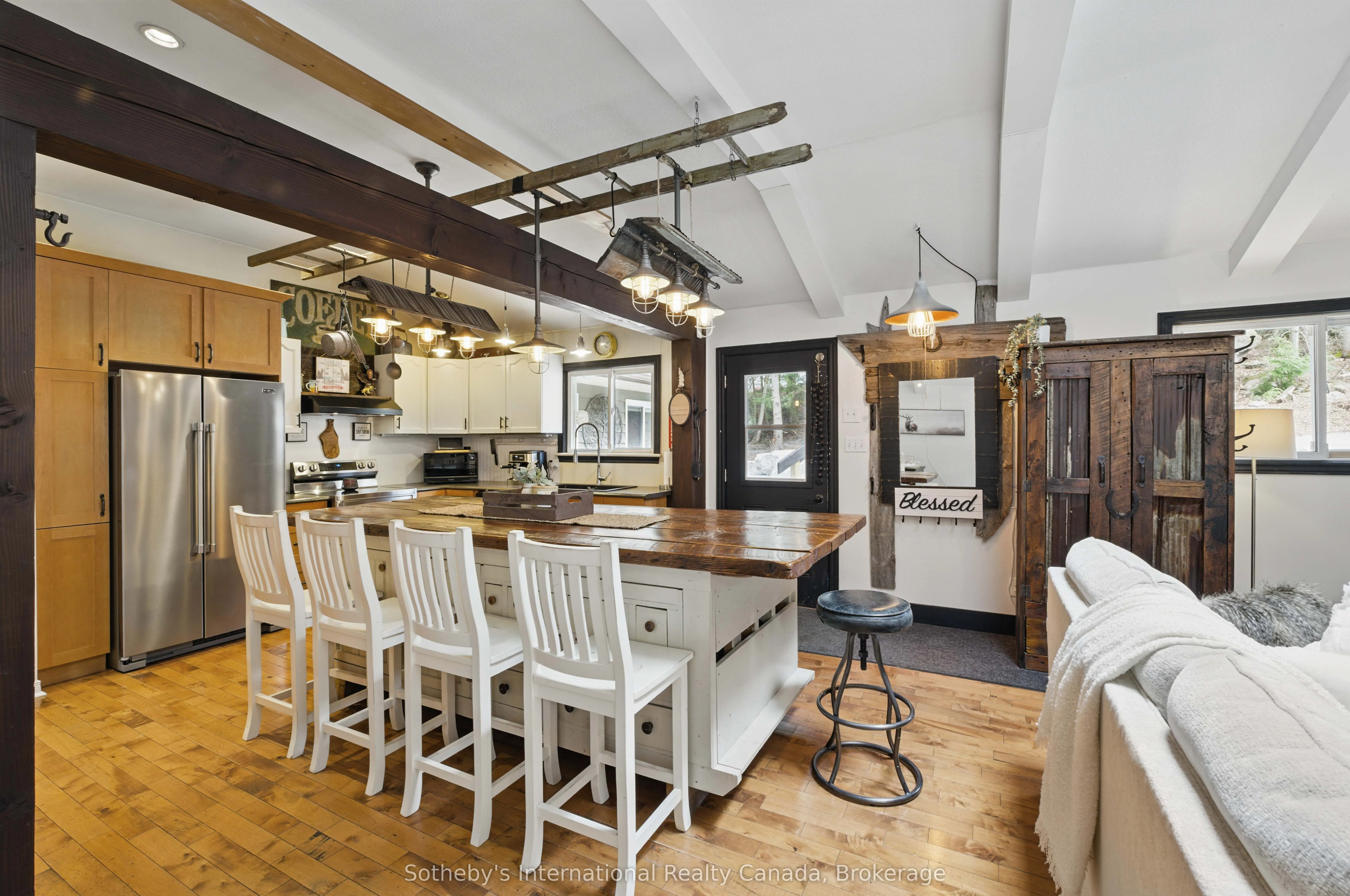 5270 Dean Trail