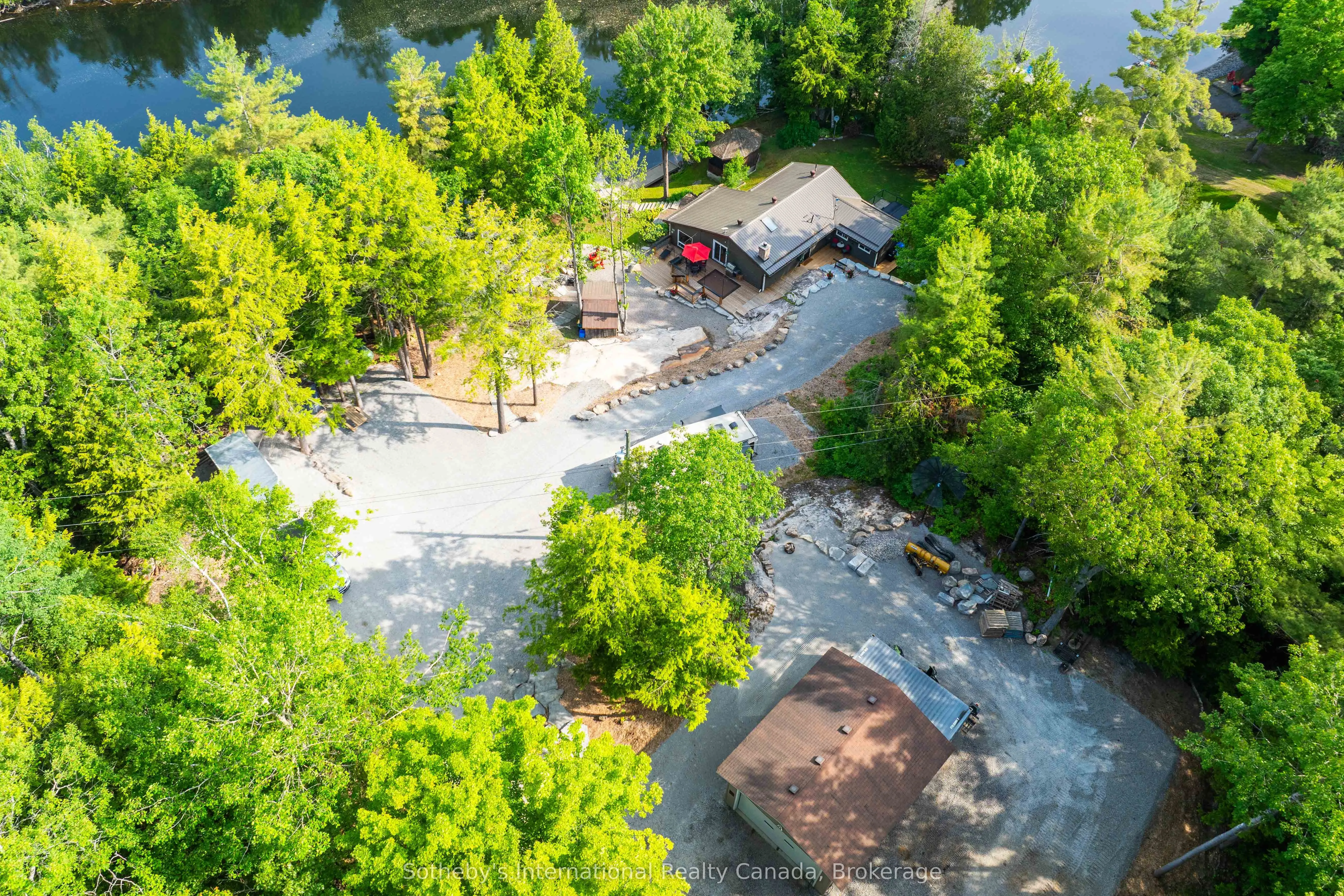 5270 Dean Trail