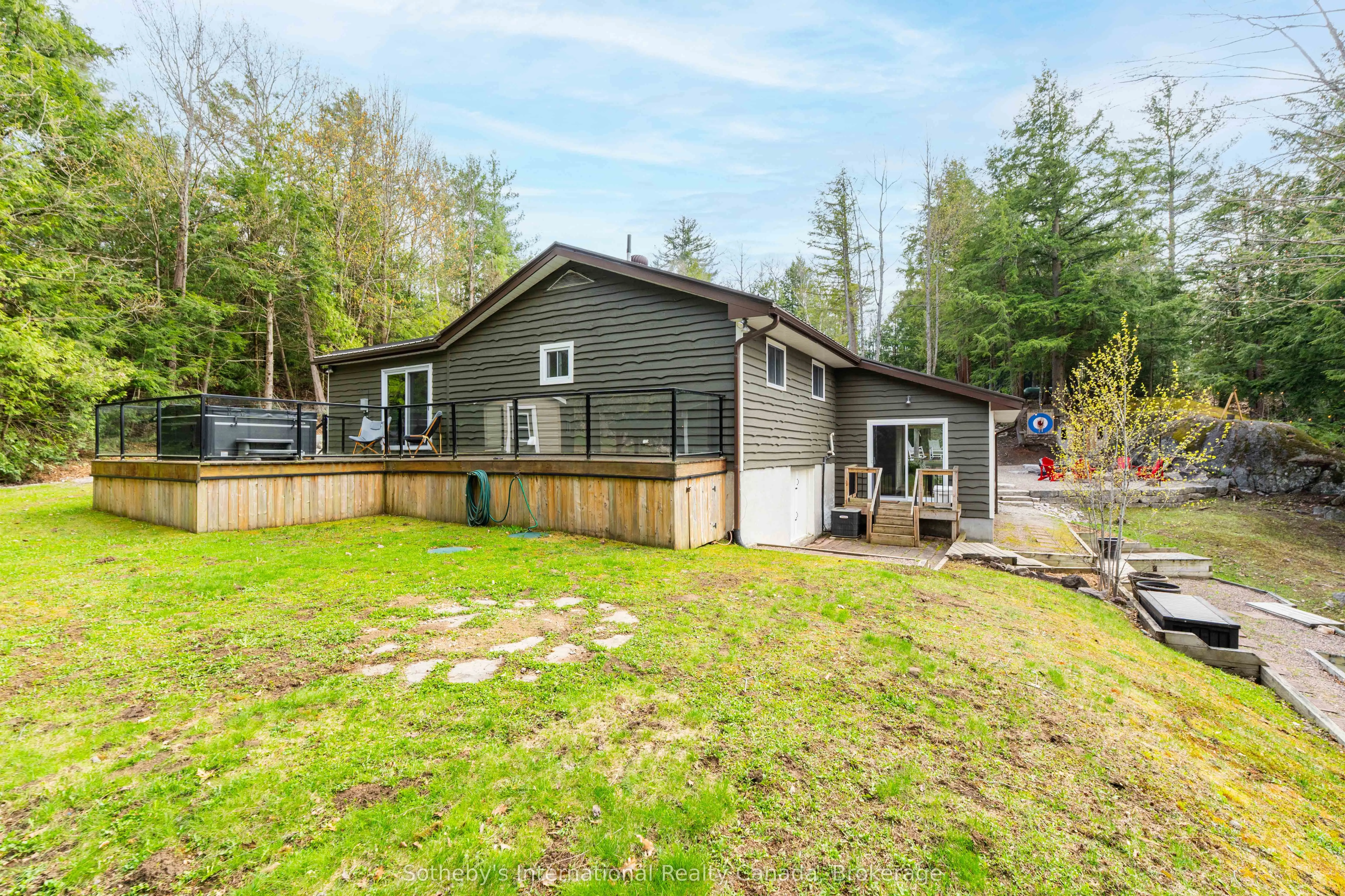 5270 Dean Trail