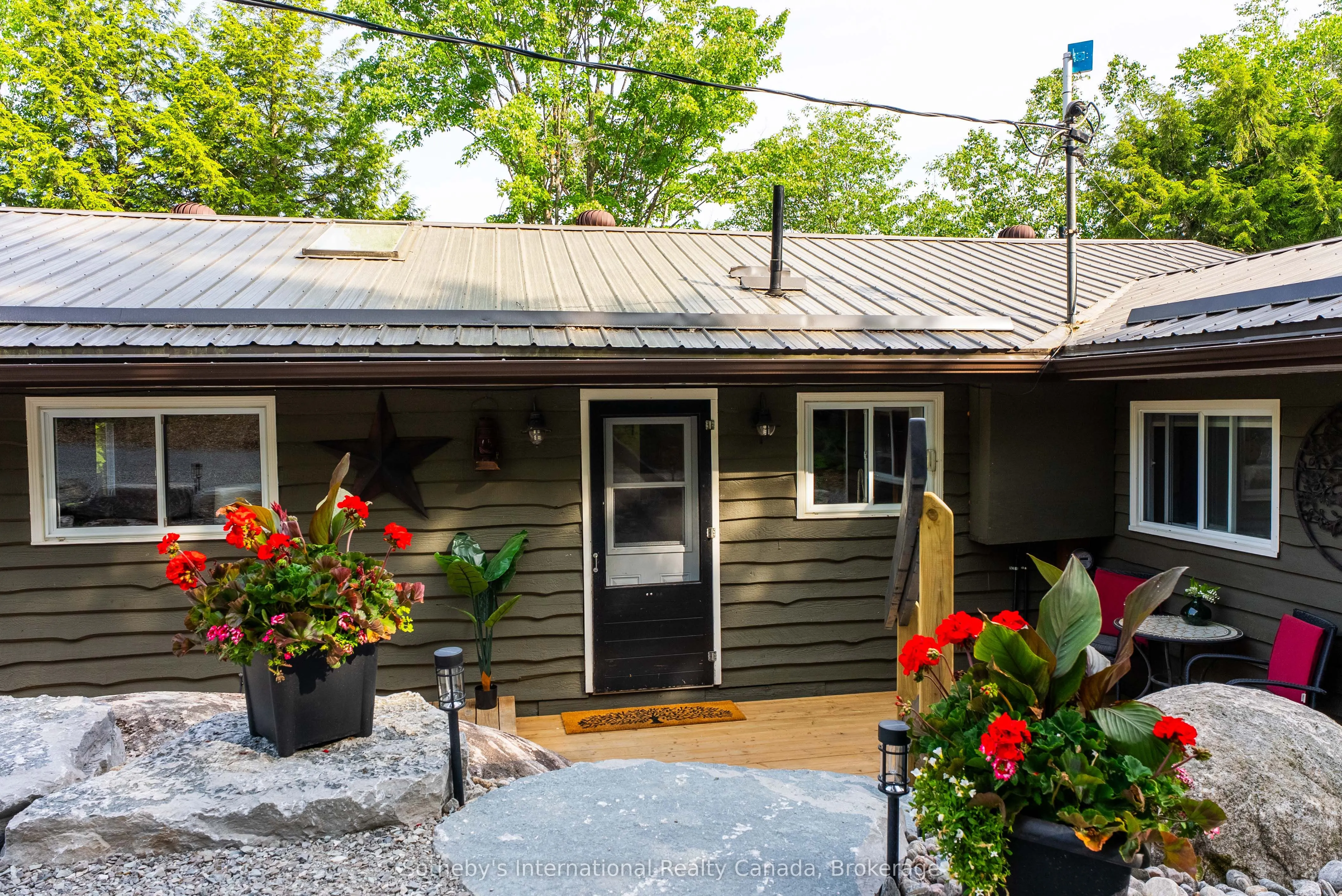 5270 Dean Trail