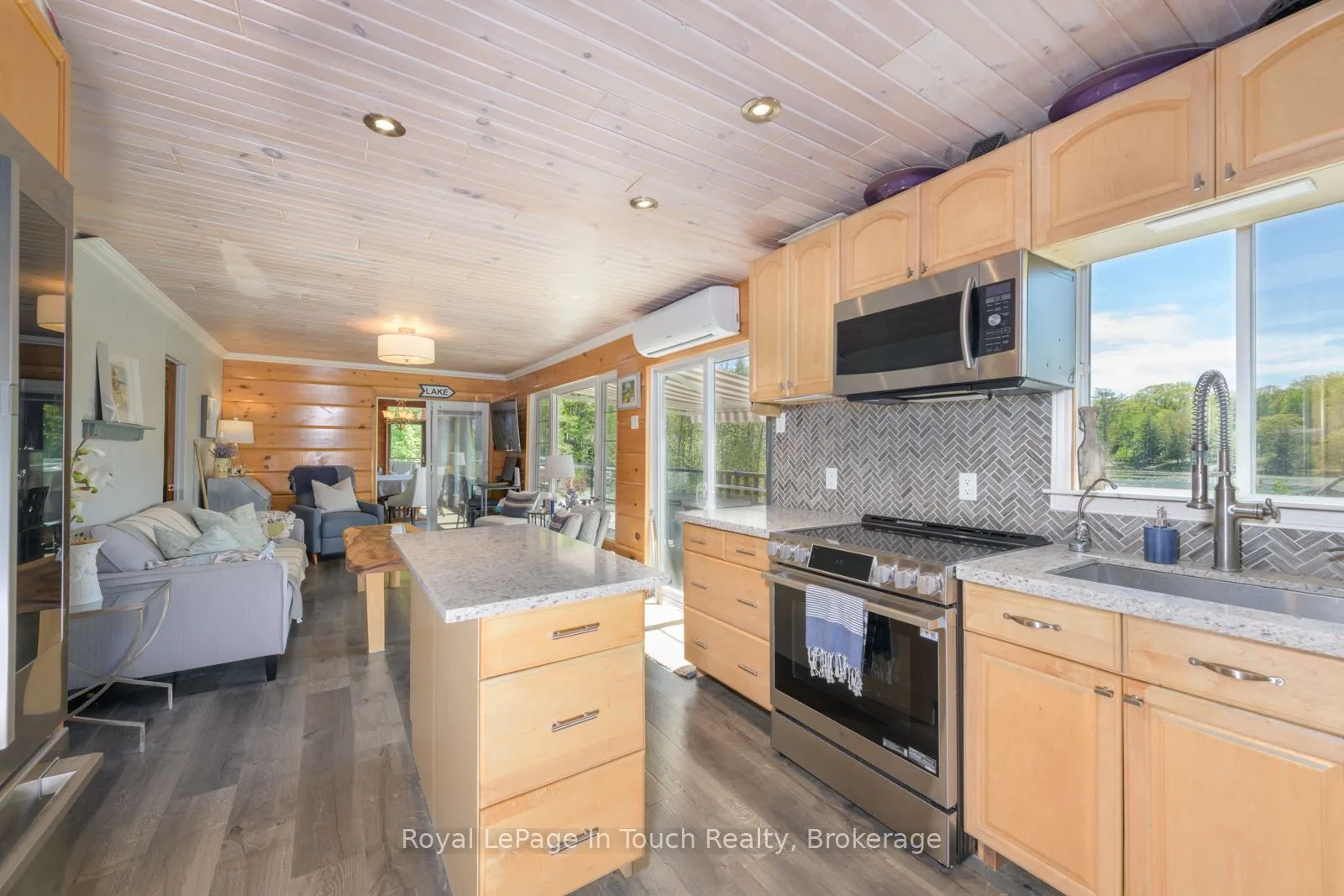 2804 Janes Lane