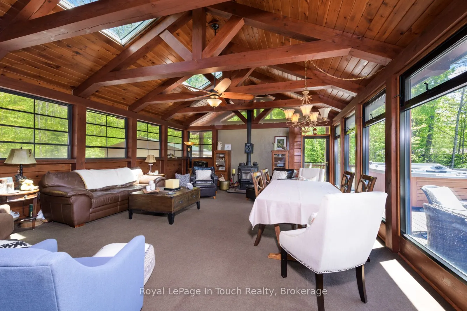2804 Janes Lane