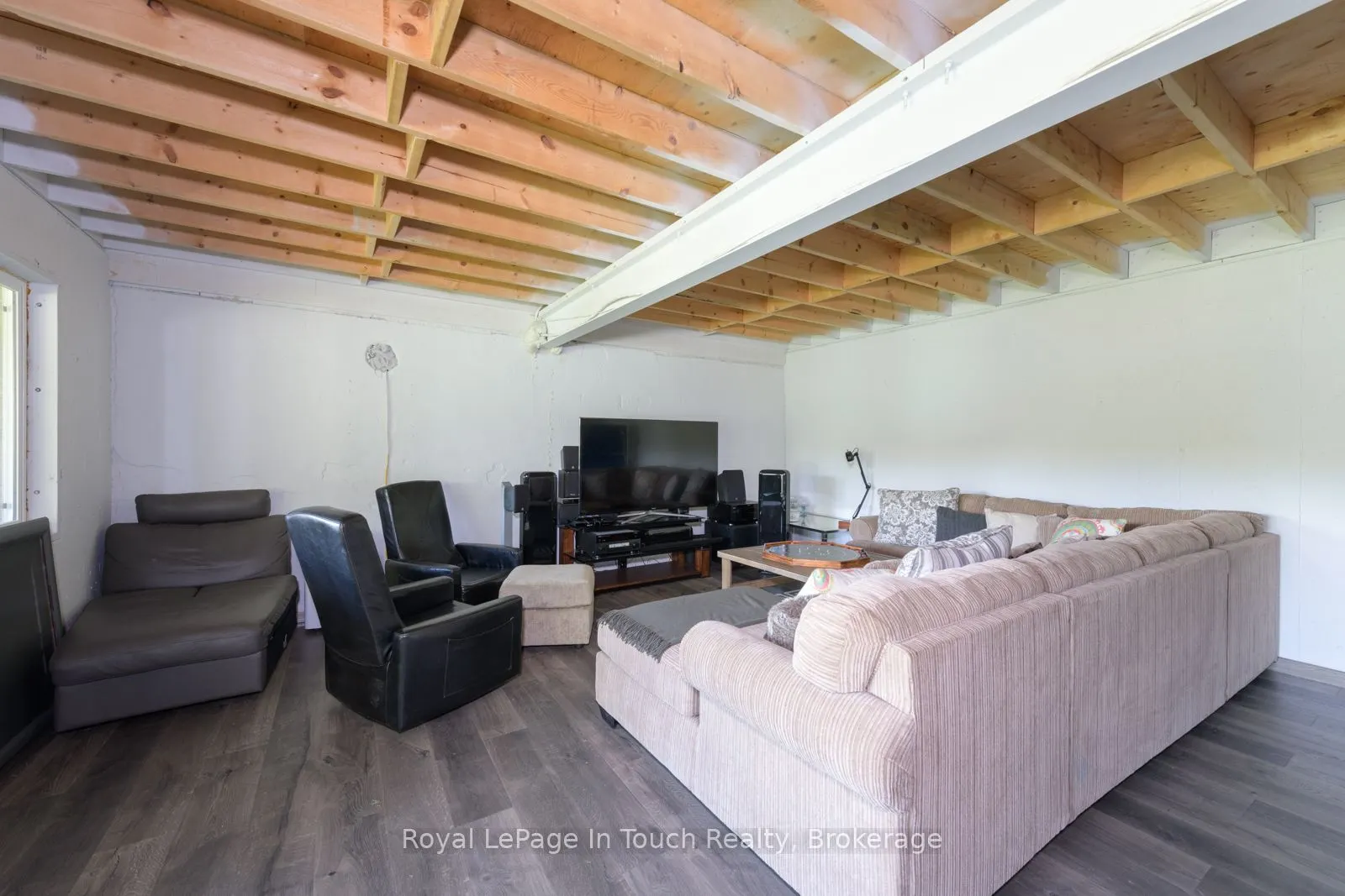 2804 Janes Lane