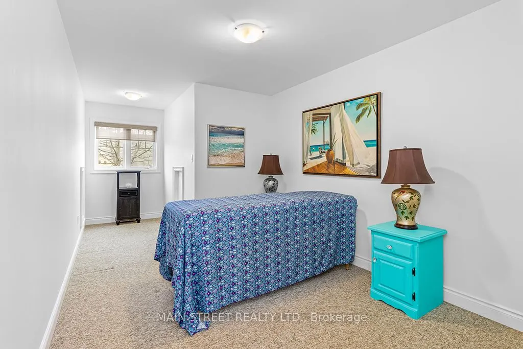 36 Savannah Crescent