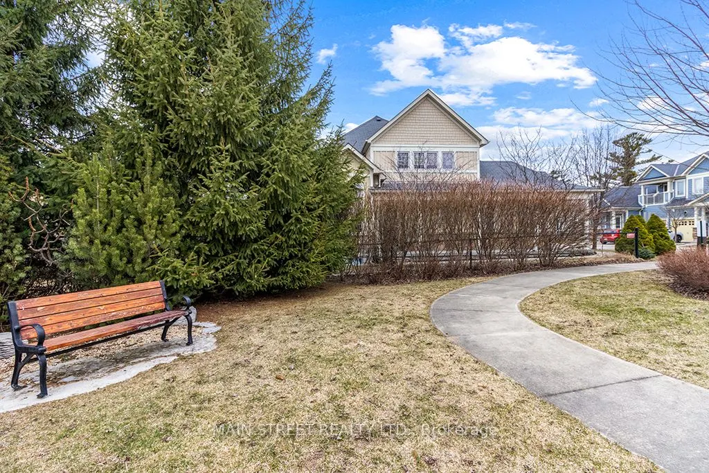 36 Savannah Crescent