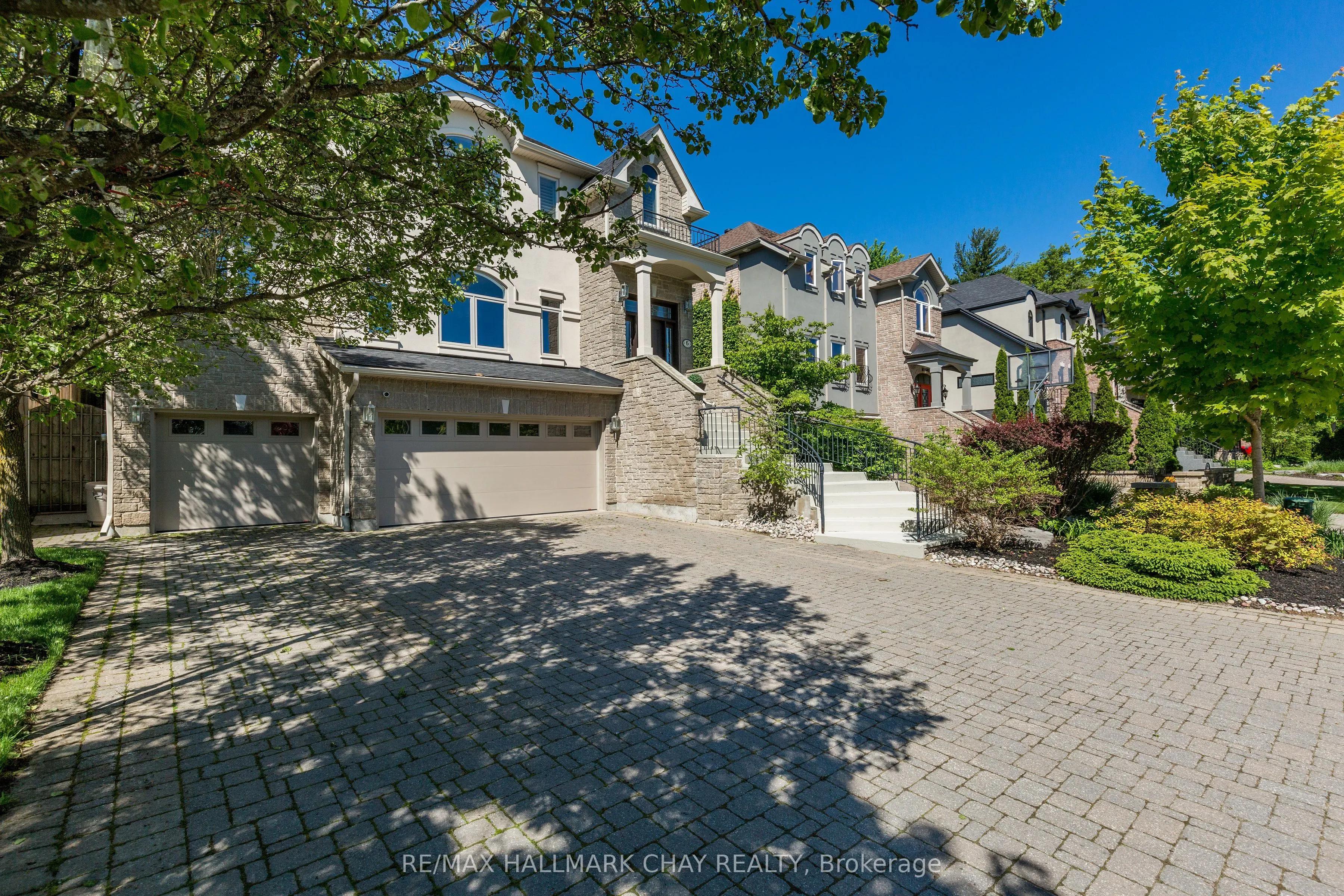 6 Orsi Court