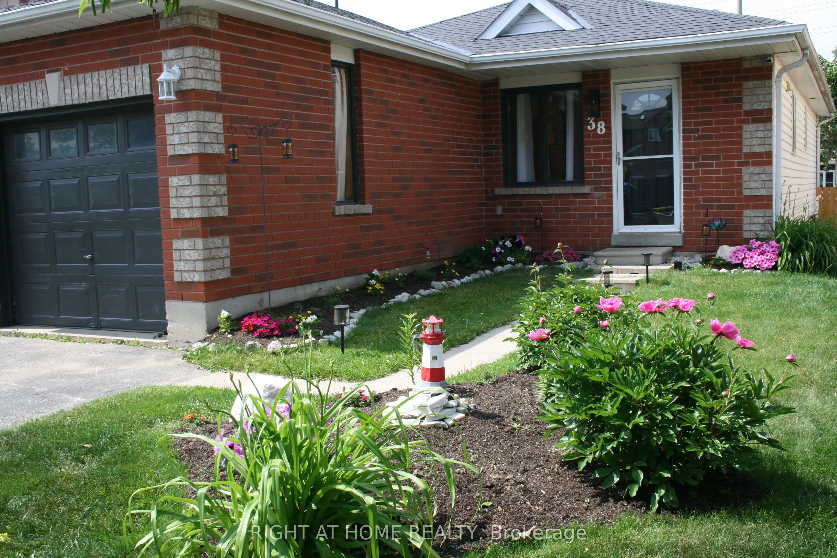 38 Garibaldi Drive