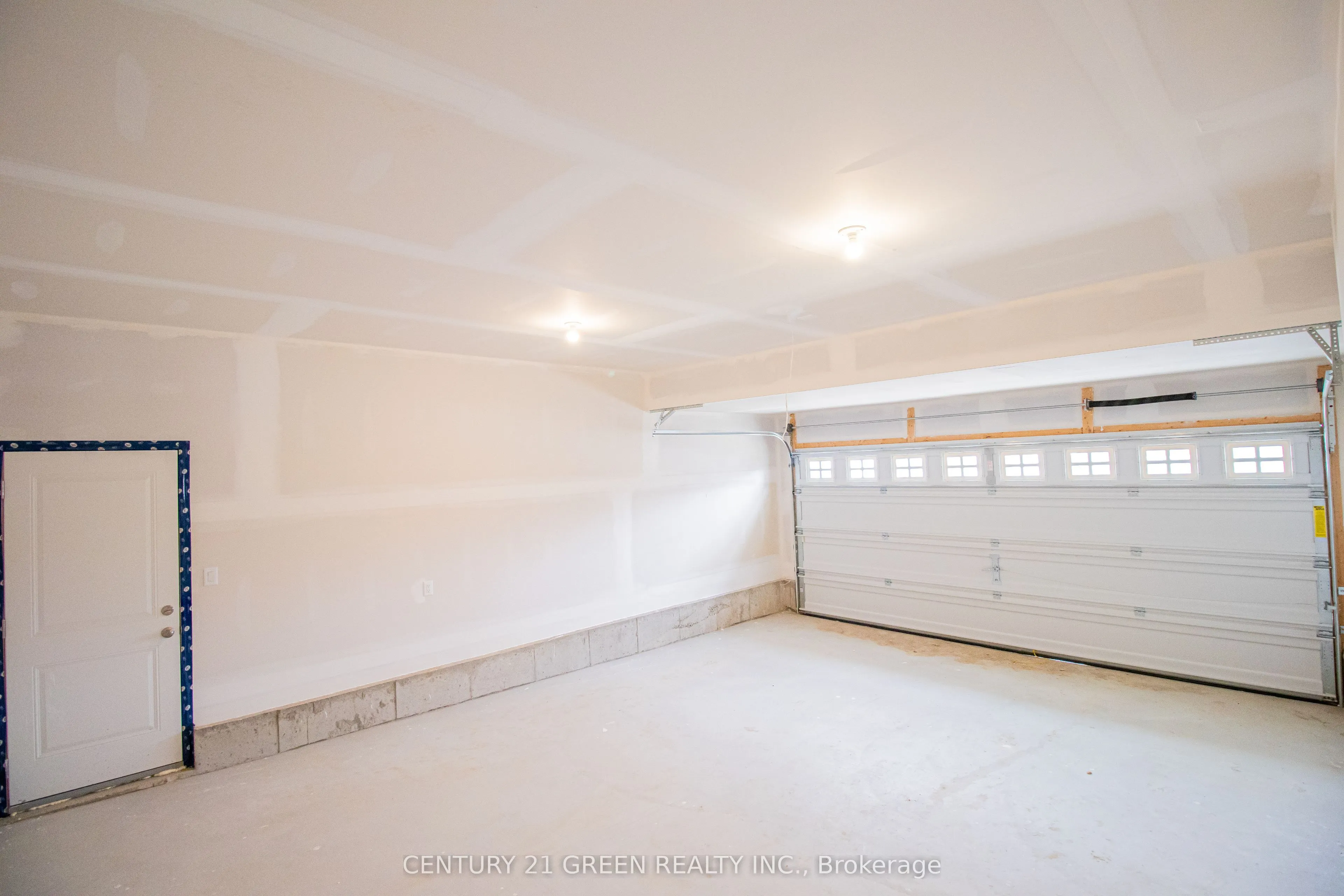 274 Springfield Crescent