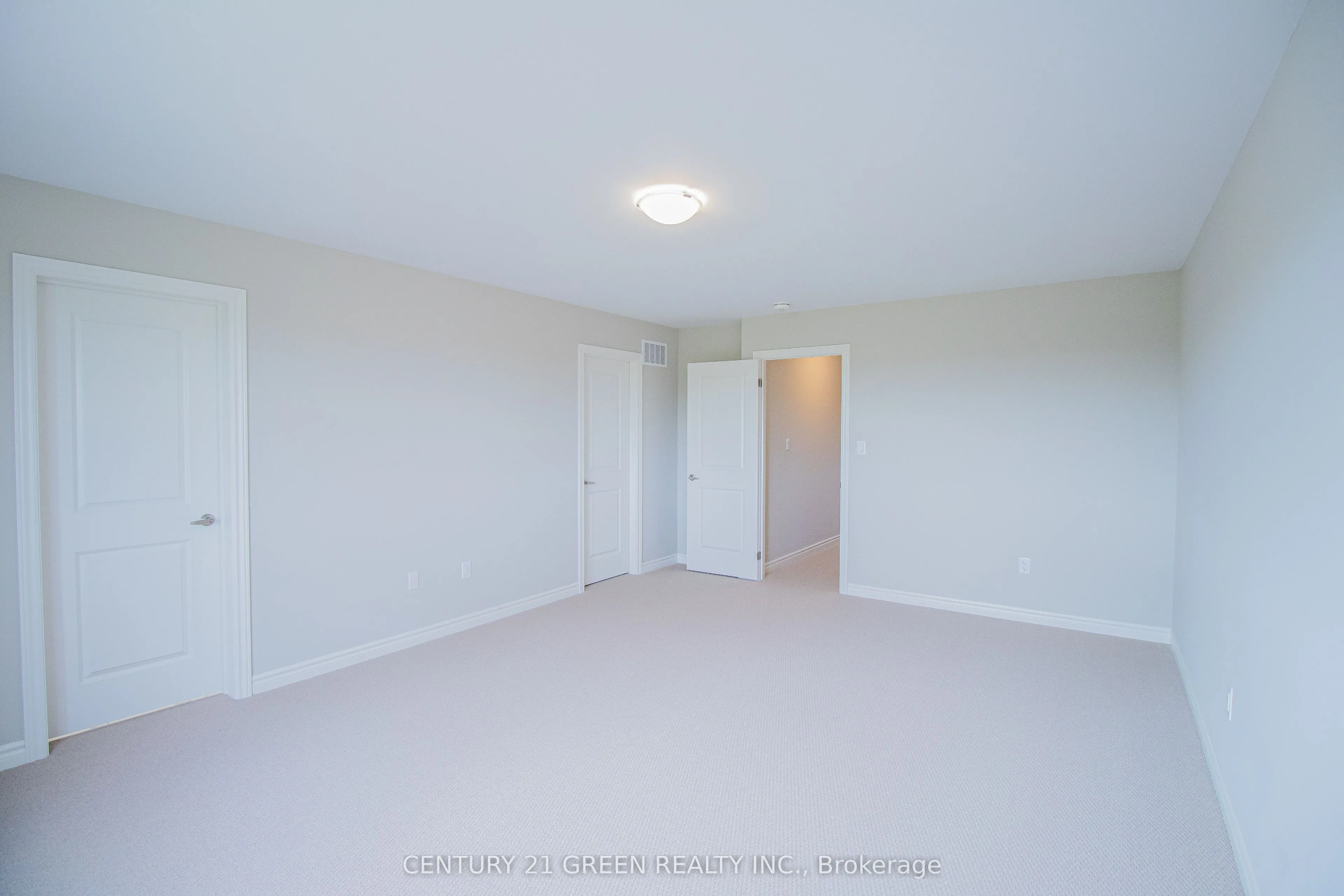 274 Springfield Crescent