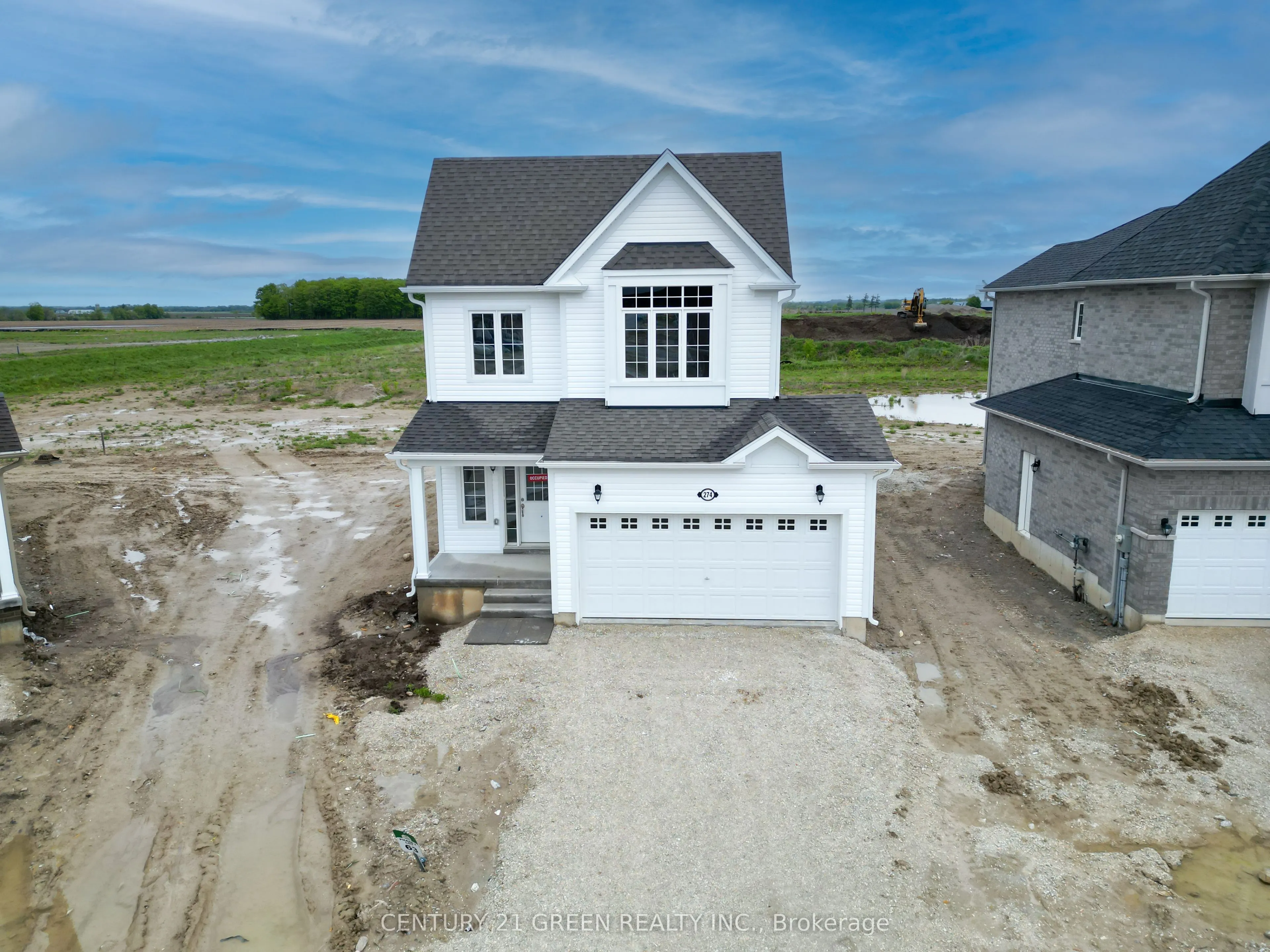 274 Springfield Crescent