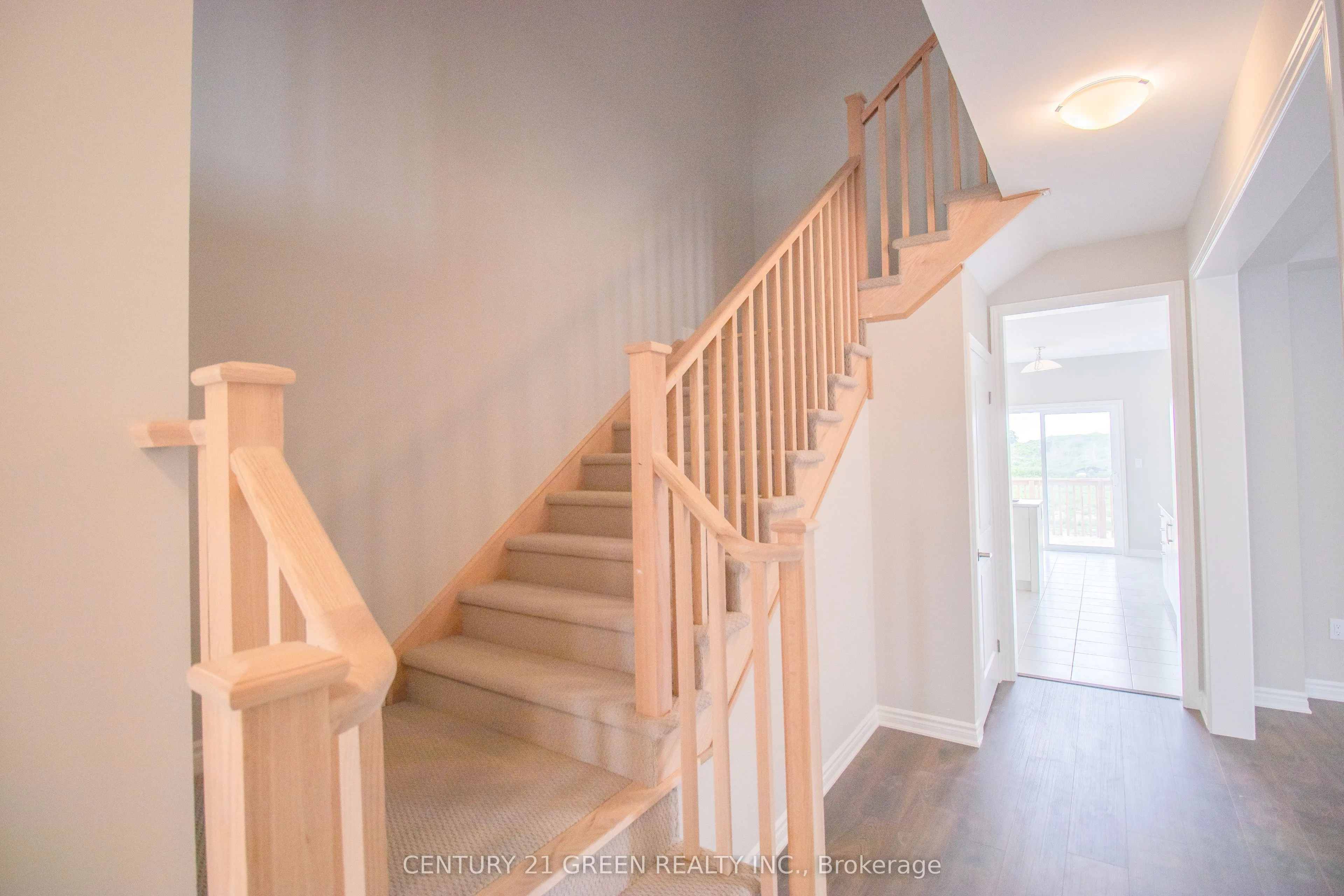 274 Springfield Crescent