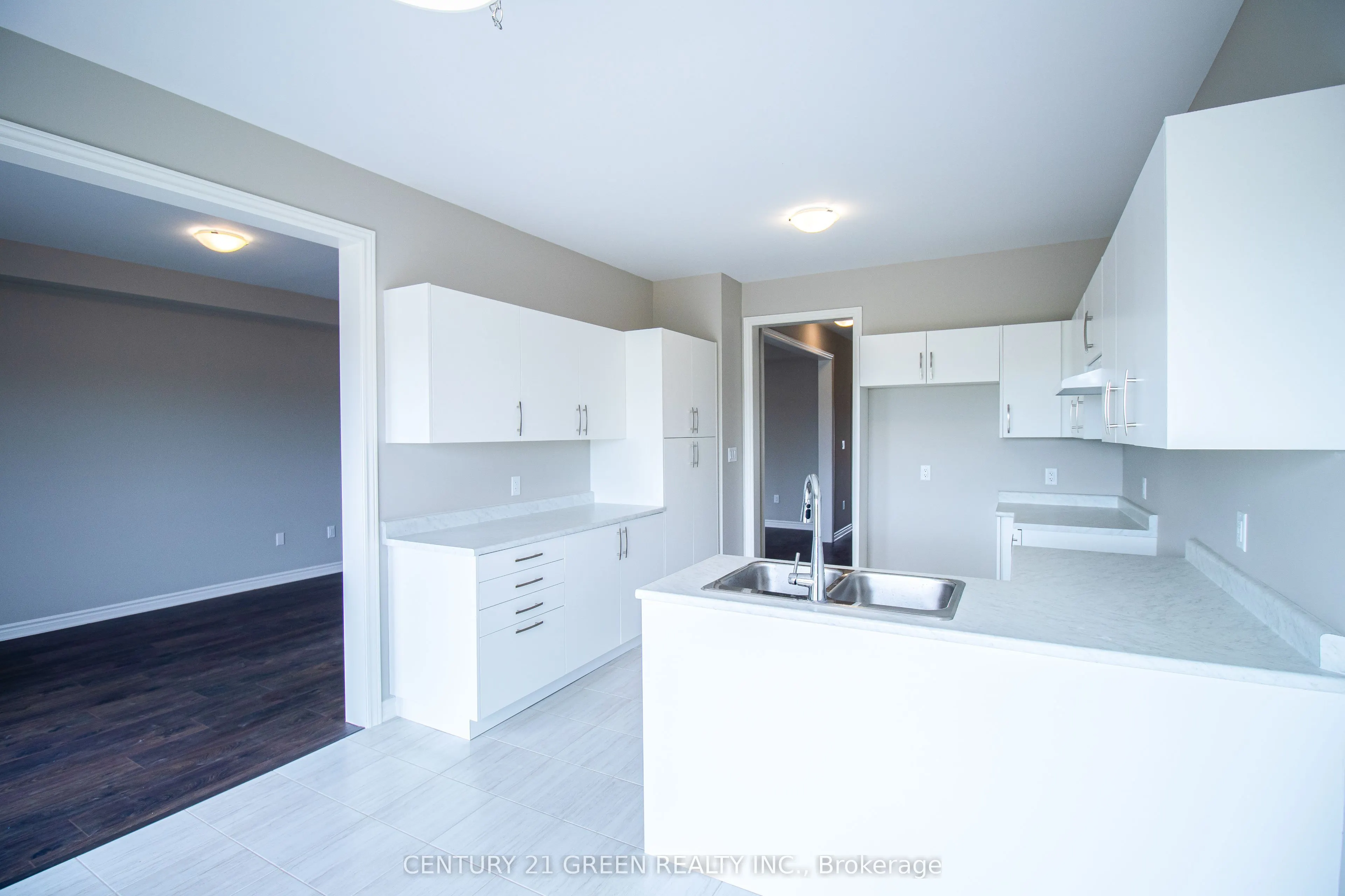 274 Springfield Crescent