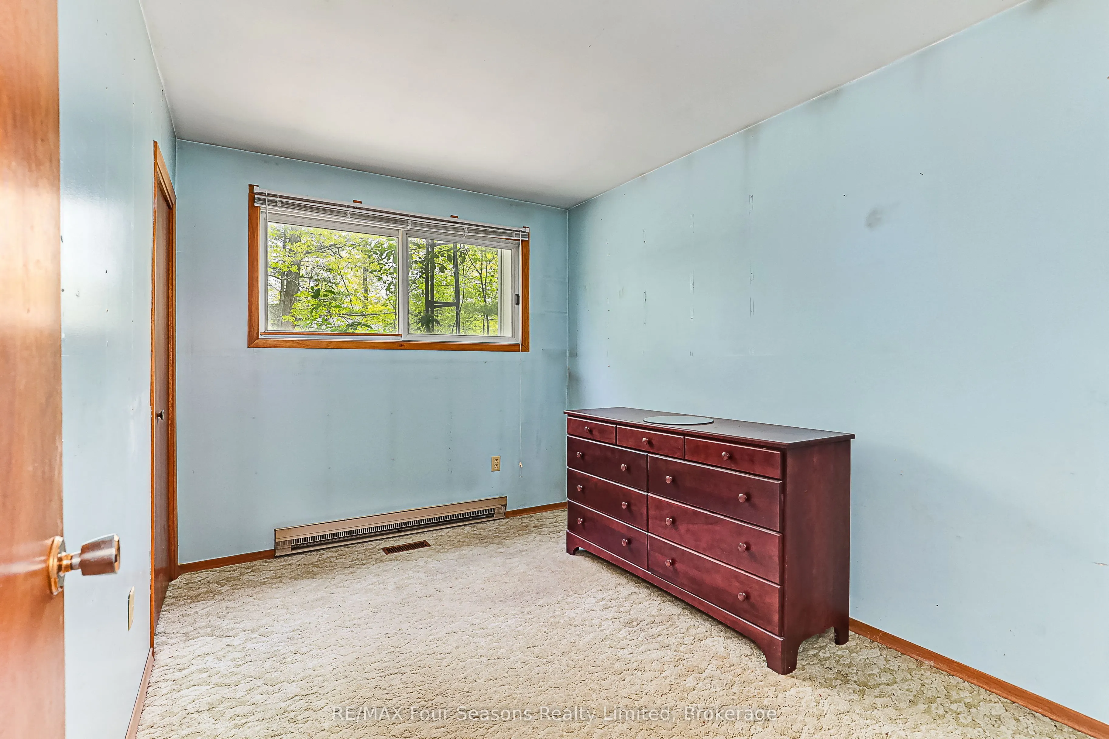 828 Oxbow Park Drive
