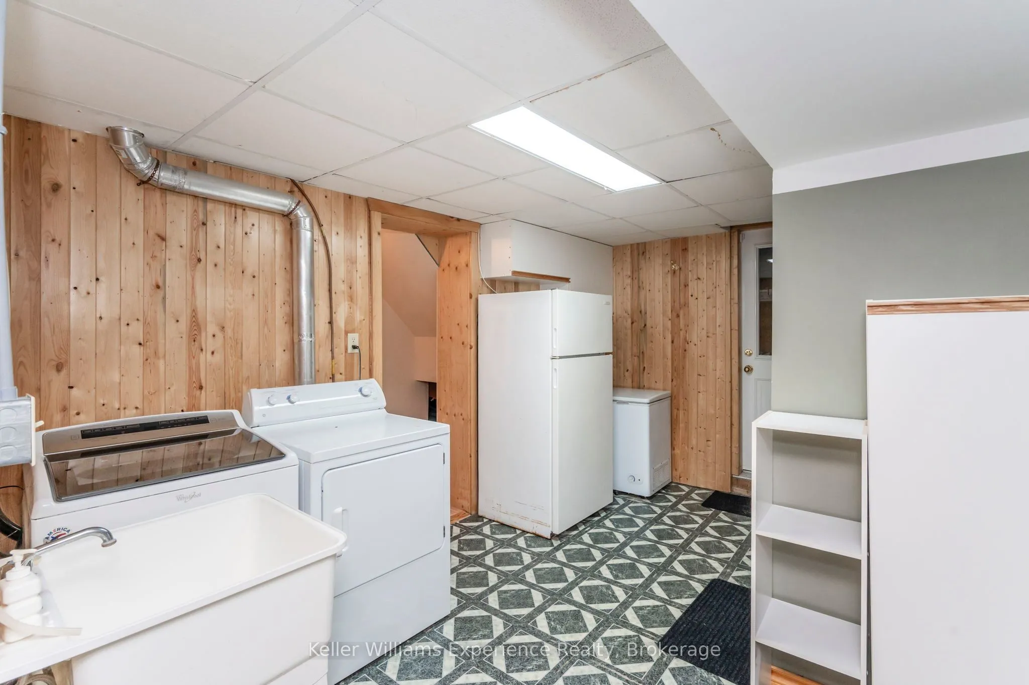 309 Lescaut Road
