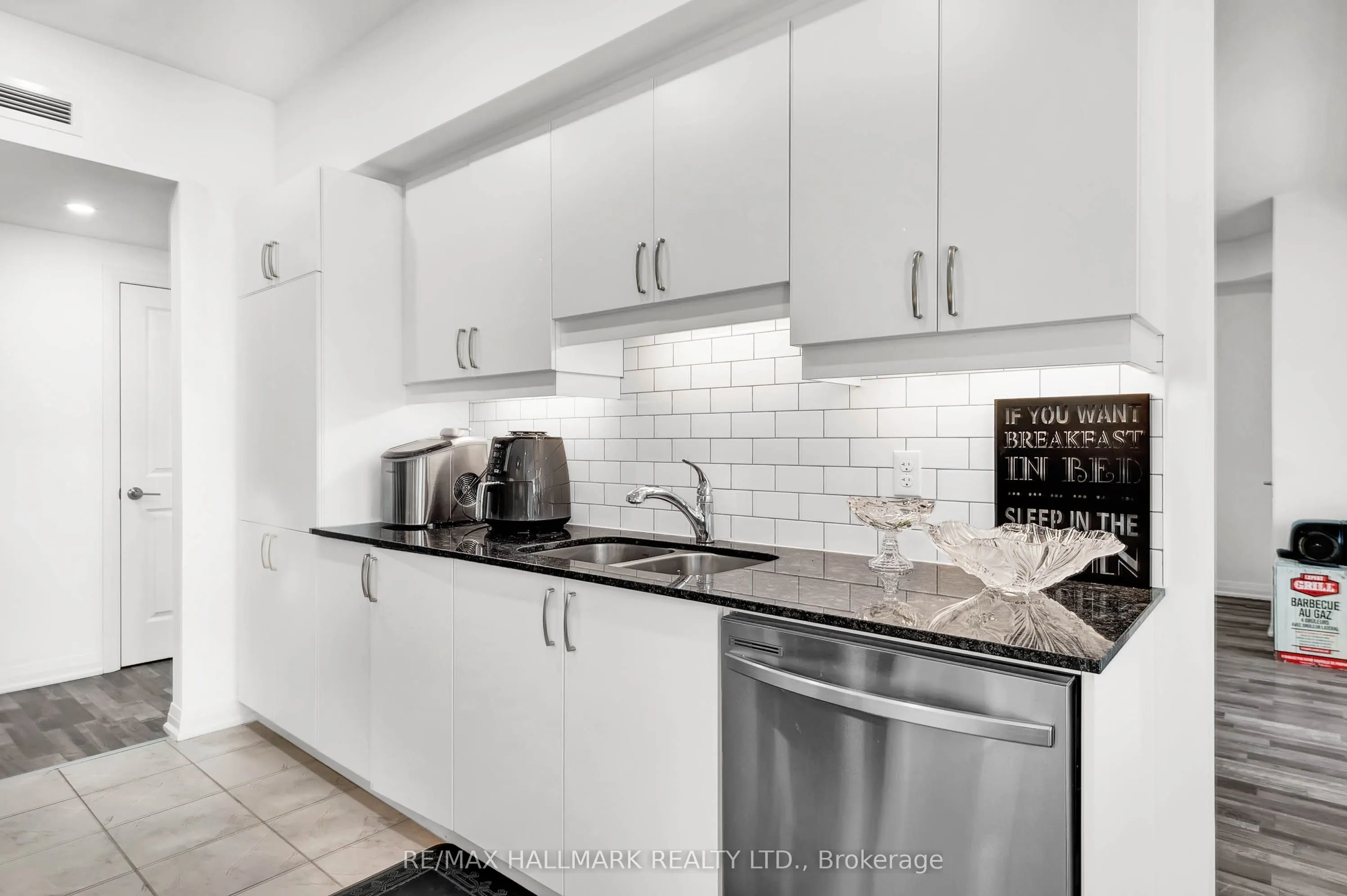 54 Koda Street, #201