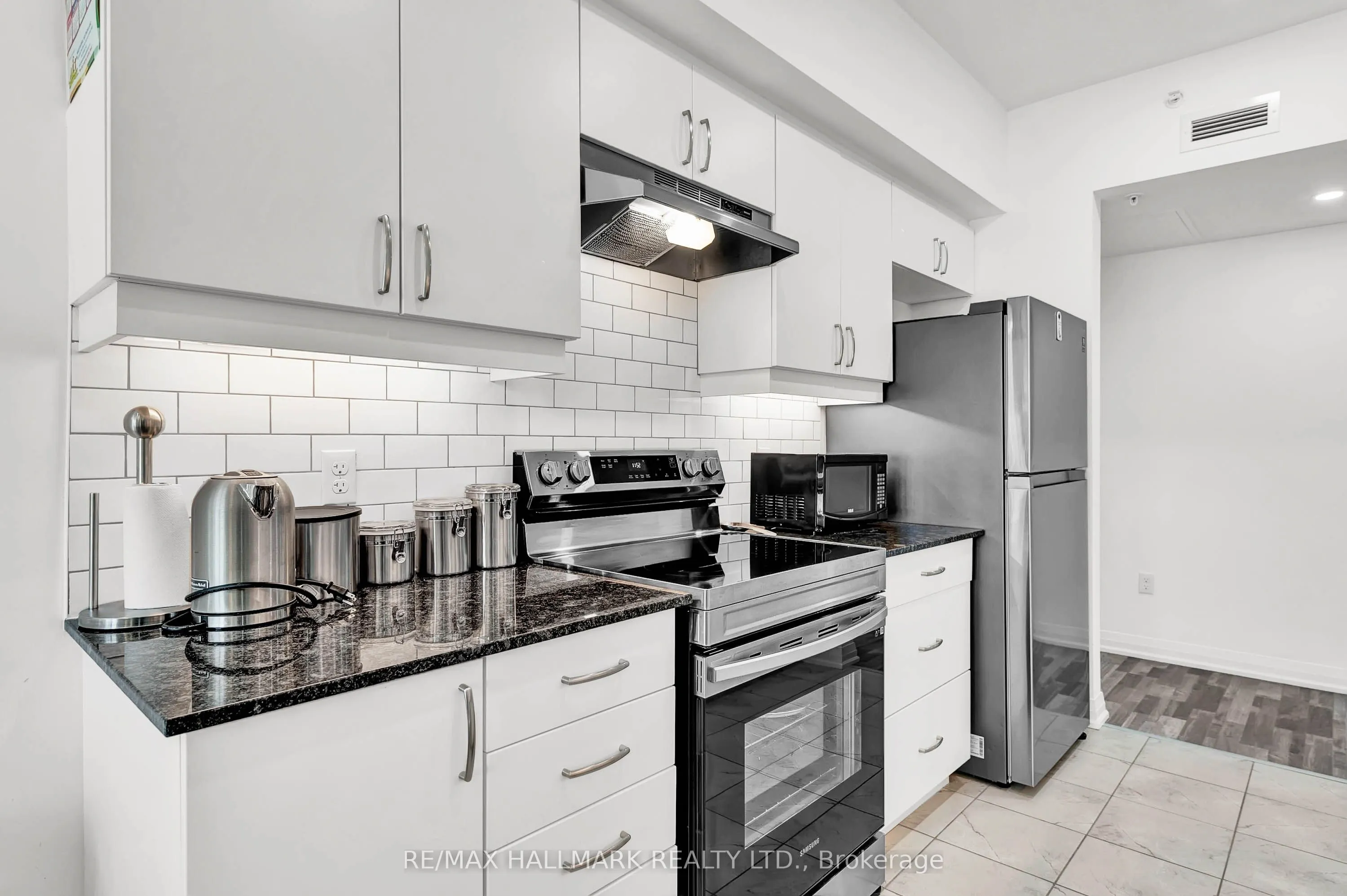 54 Koda Street, #201