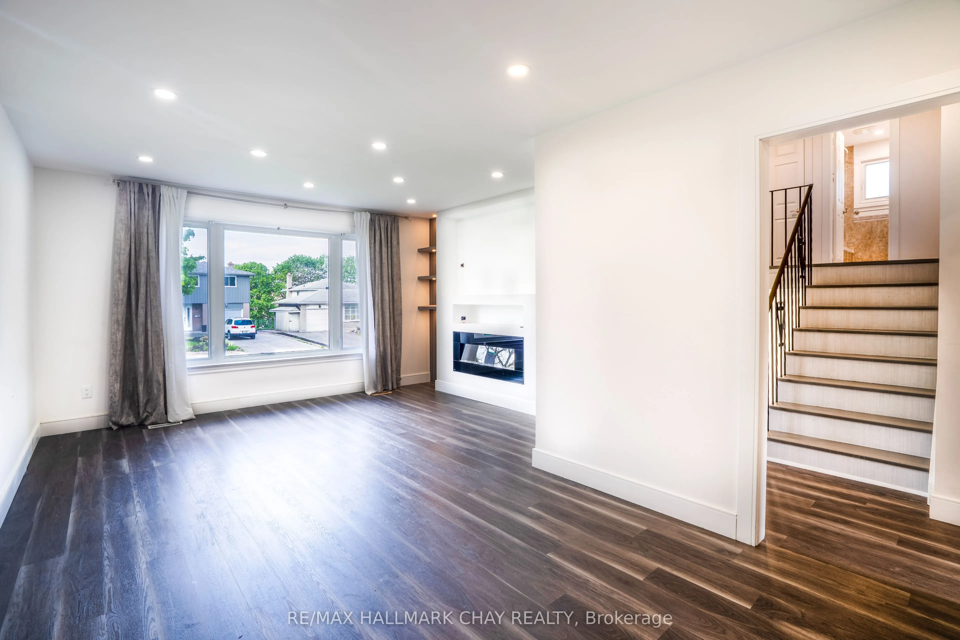 72 Jane Crescent