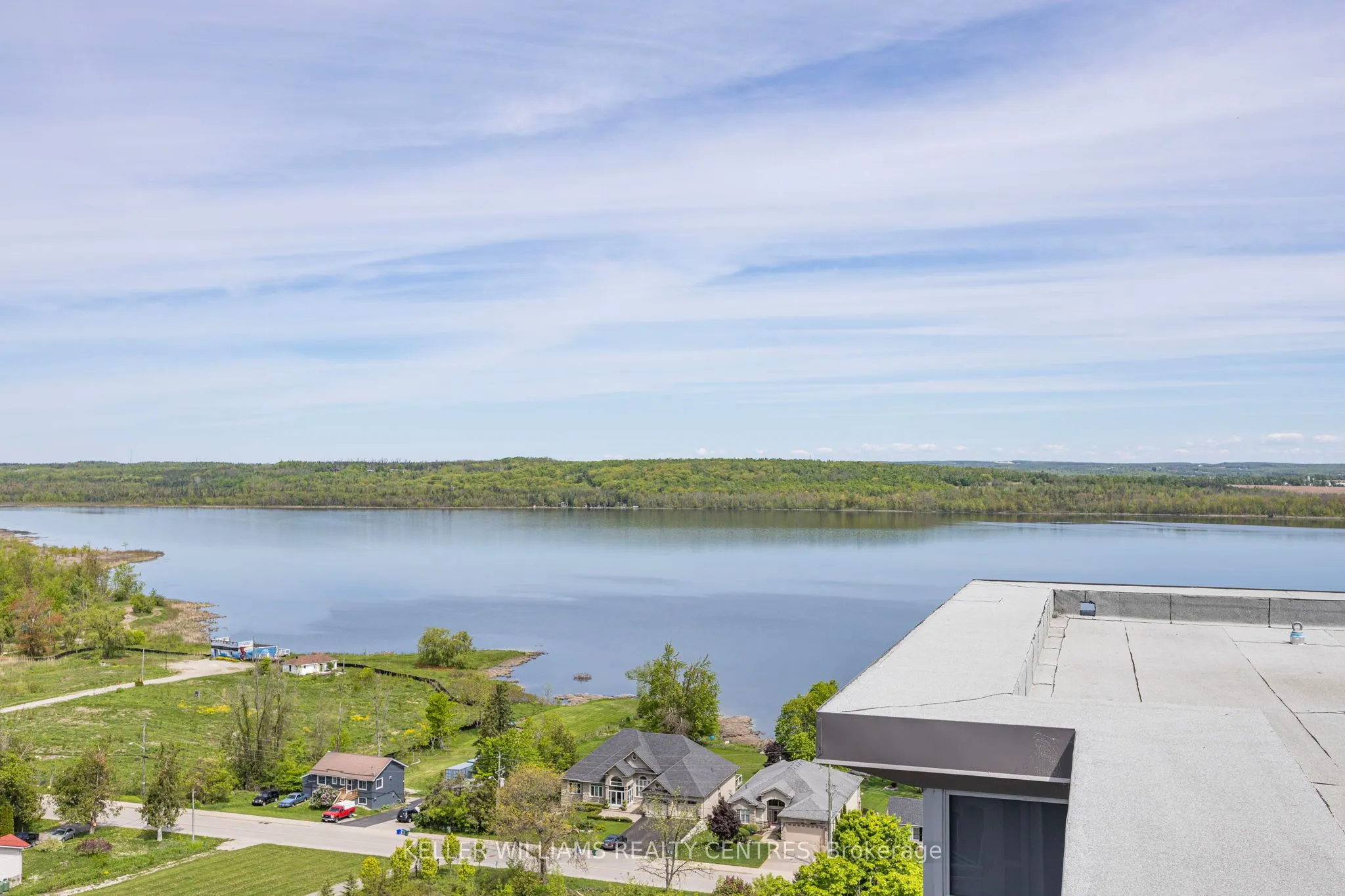 58 Lakeside Terrace, #303