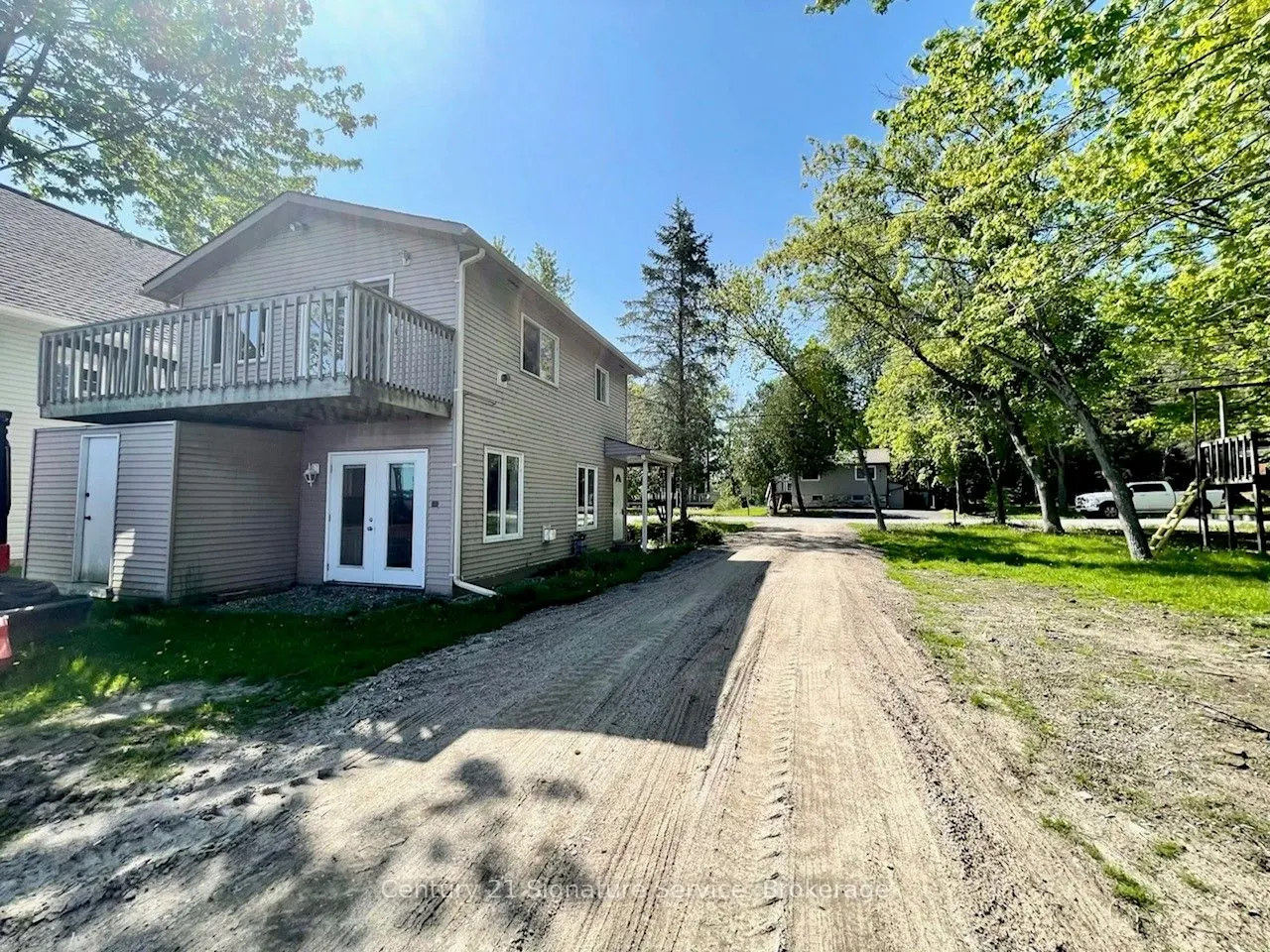 264 Robins Point Road