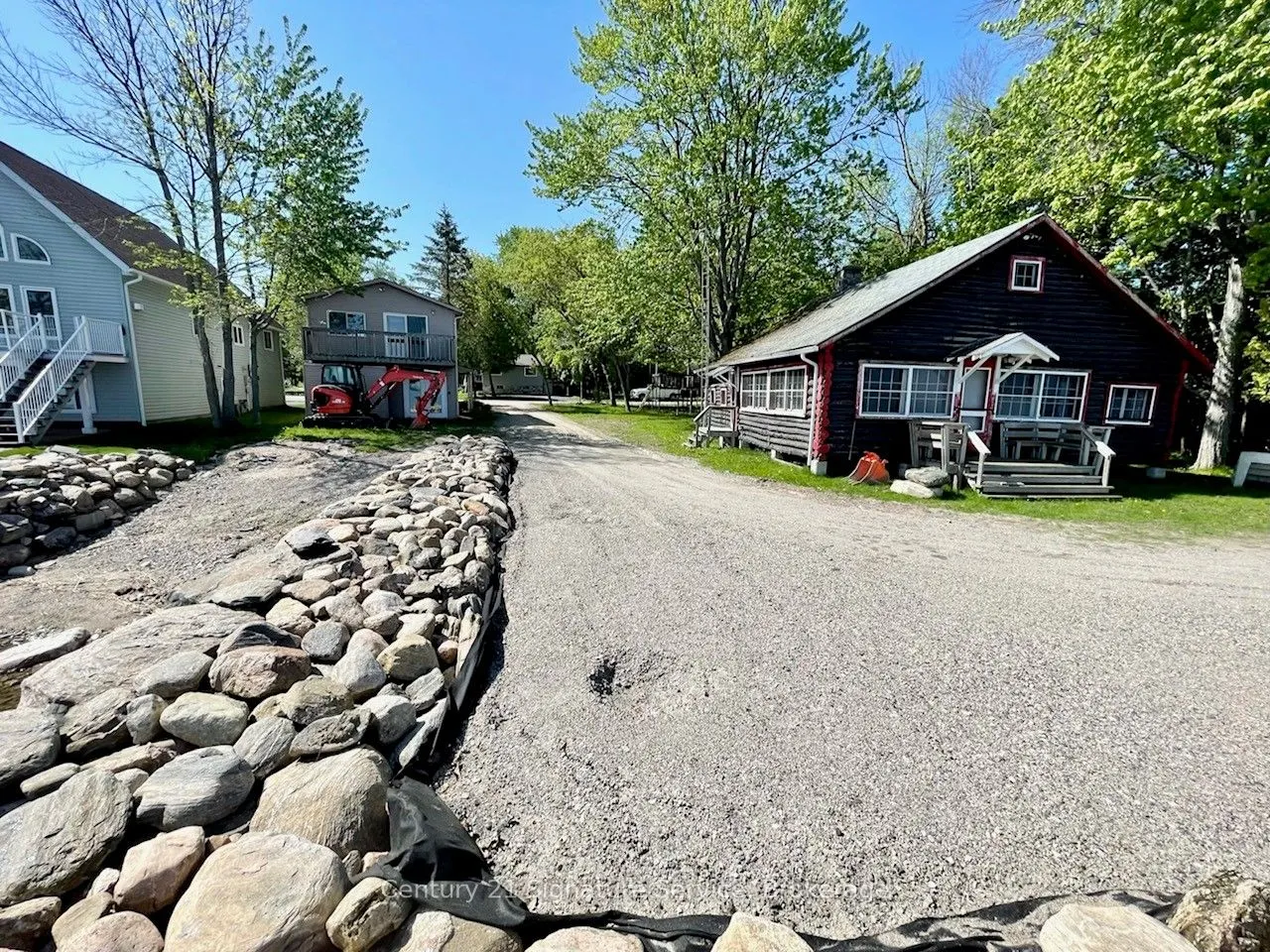 264 Robins Point Road