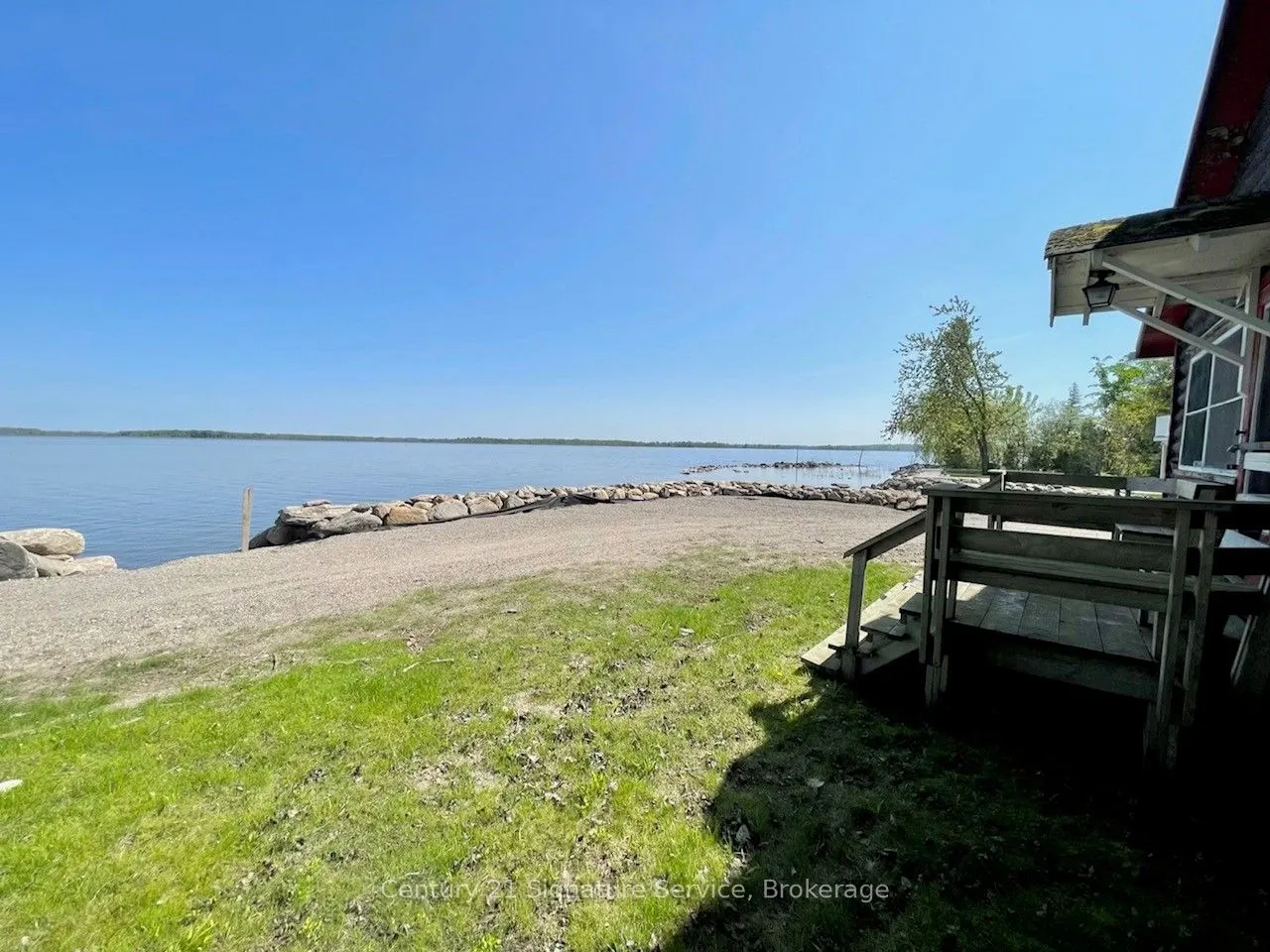 264 Robins Point Road