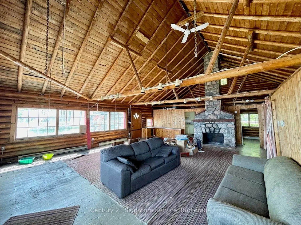 264 Robins Point Road