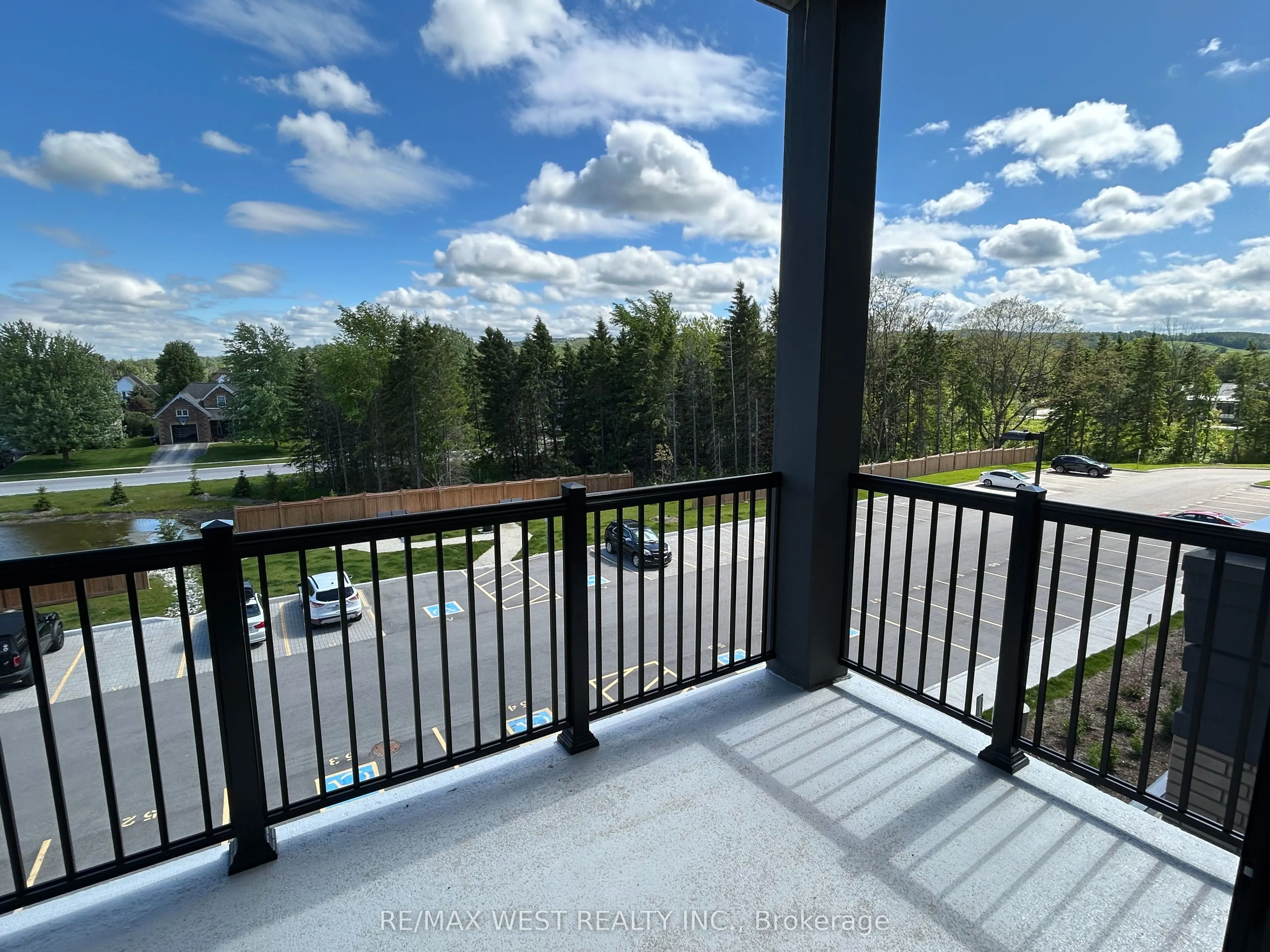 121 Mary Street, #313