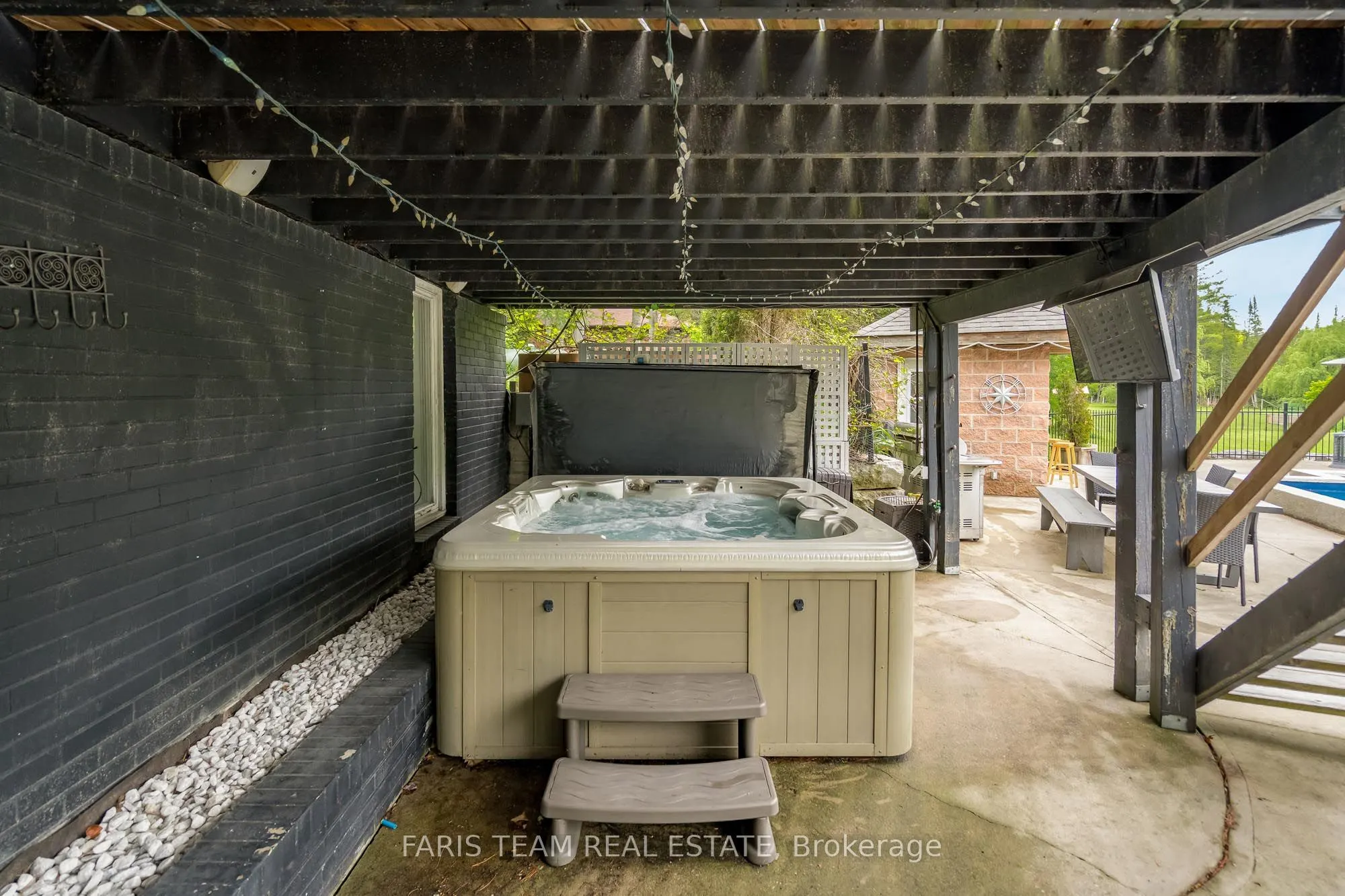 1441 Hendrie Road