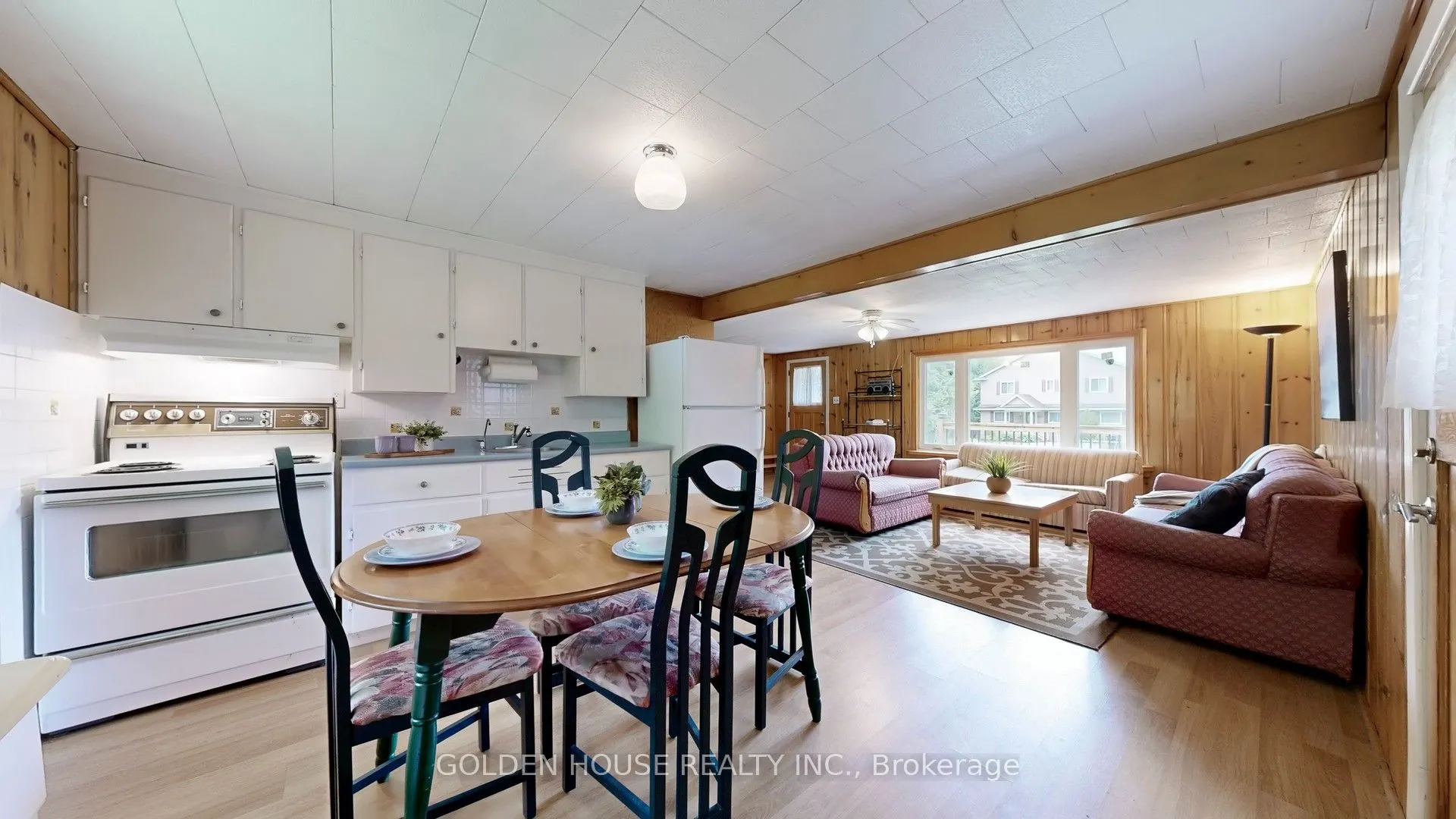 3845 Glenrest Drive