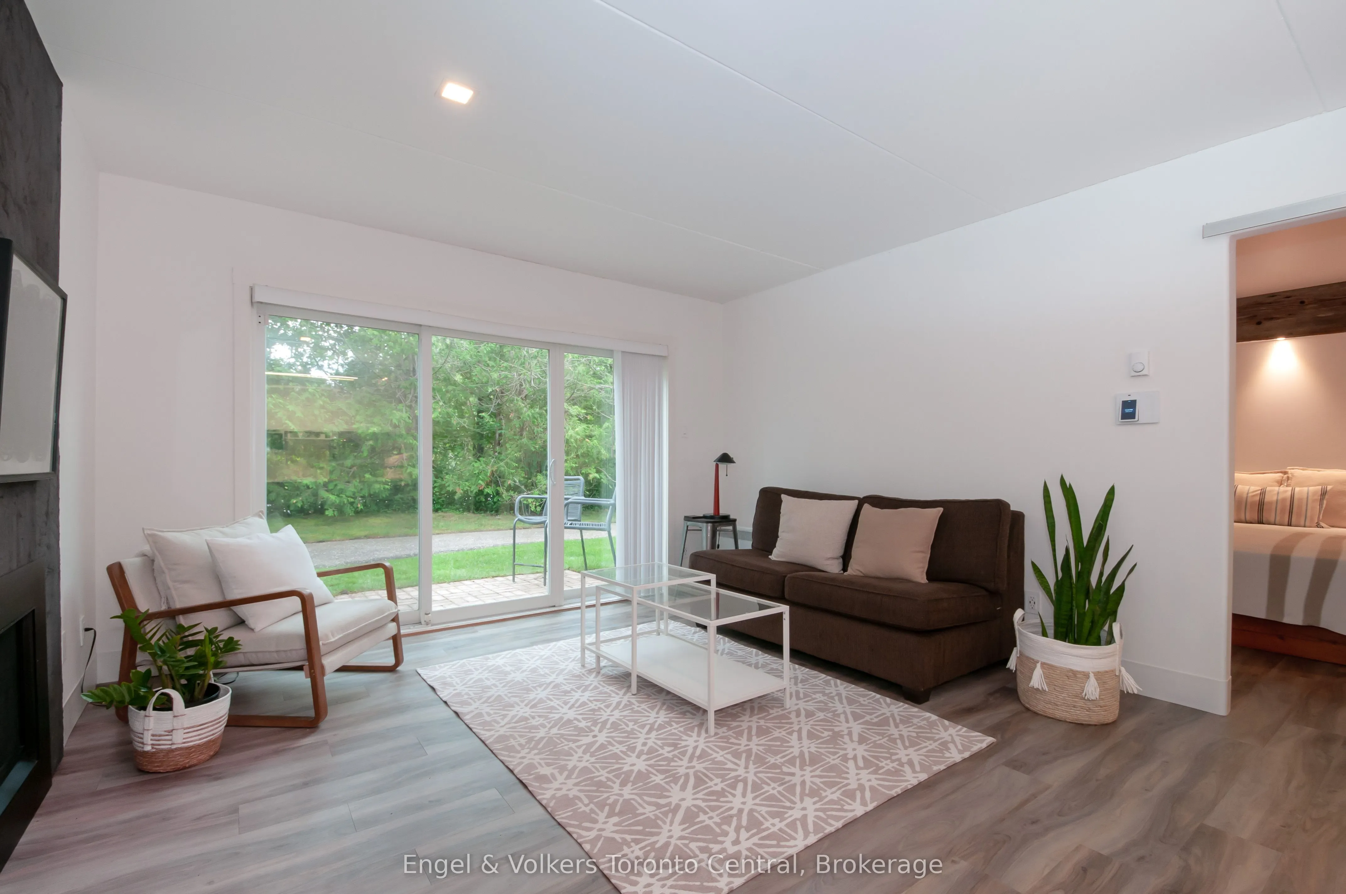 19 DAWSON Drive #50