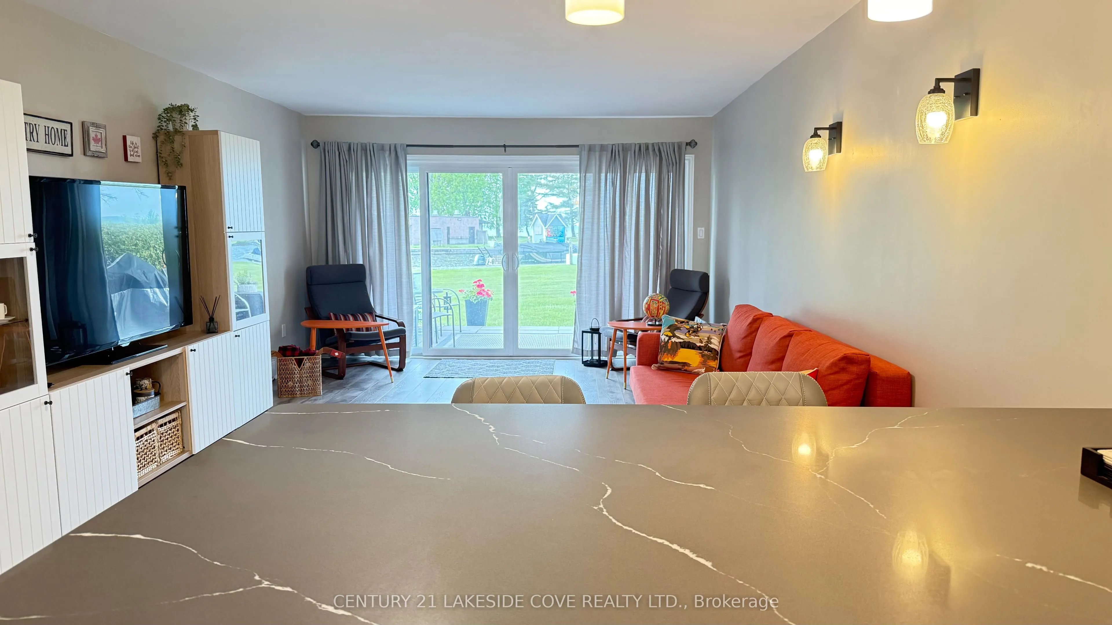 1 Paradise Boulevard #Unit 14