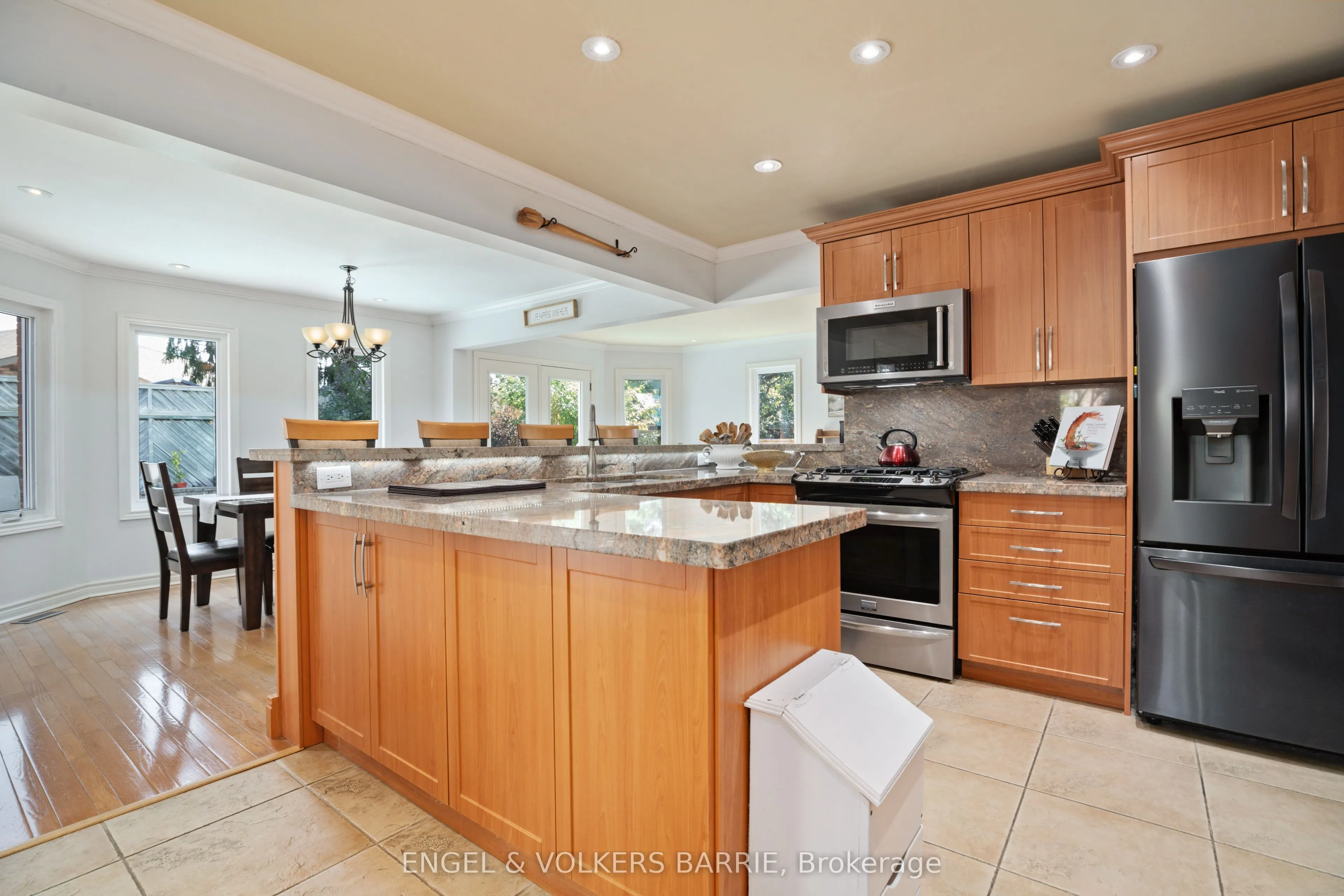19 Grand Forest Drive