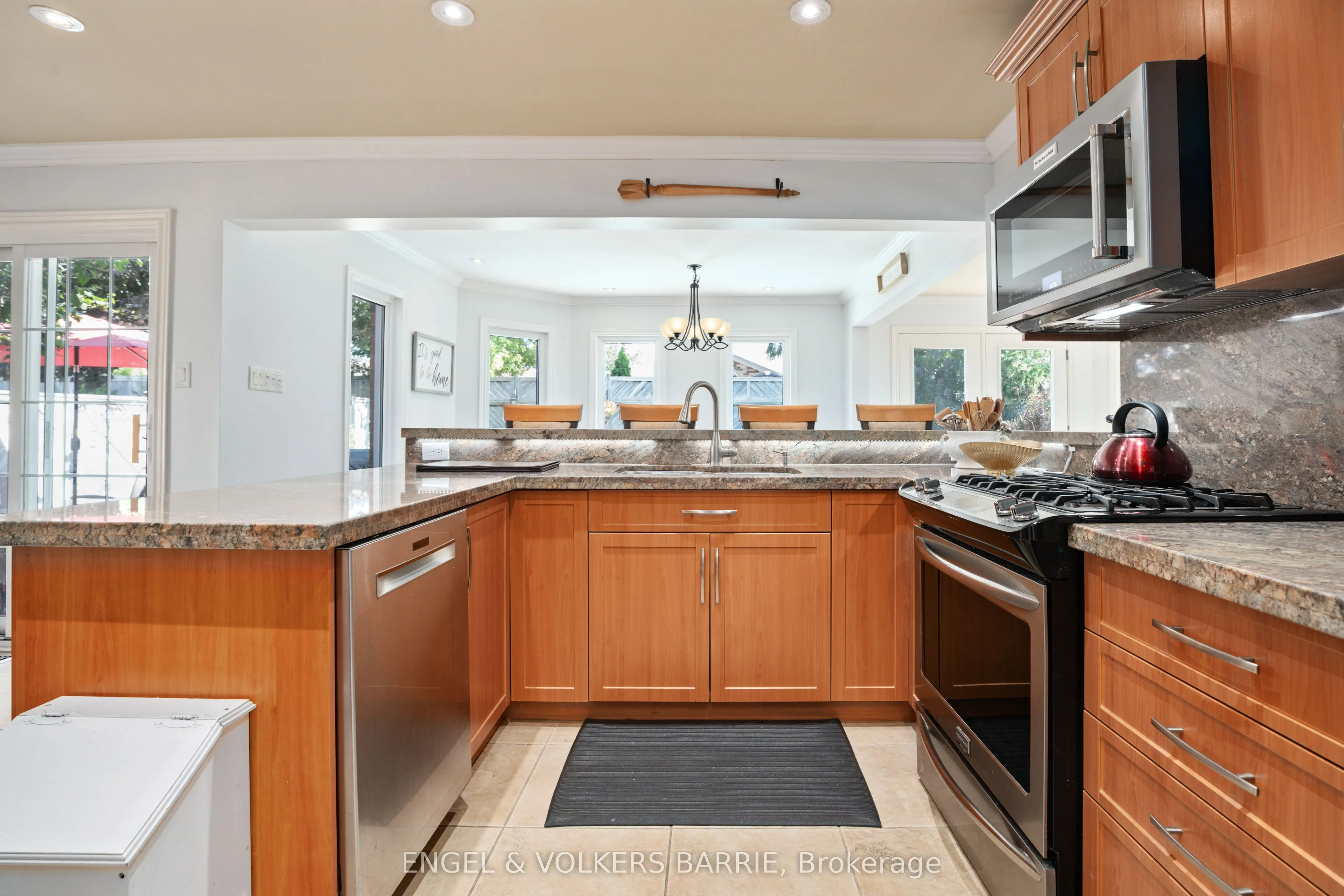 19 Grand Forest Drive