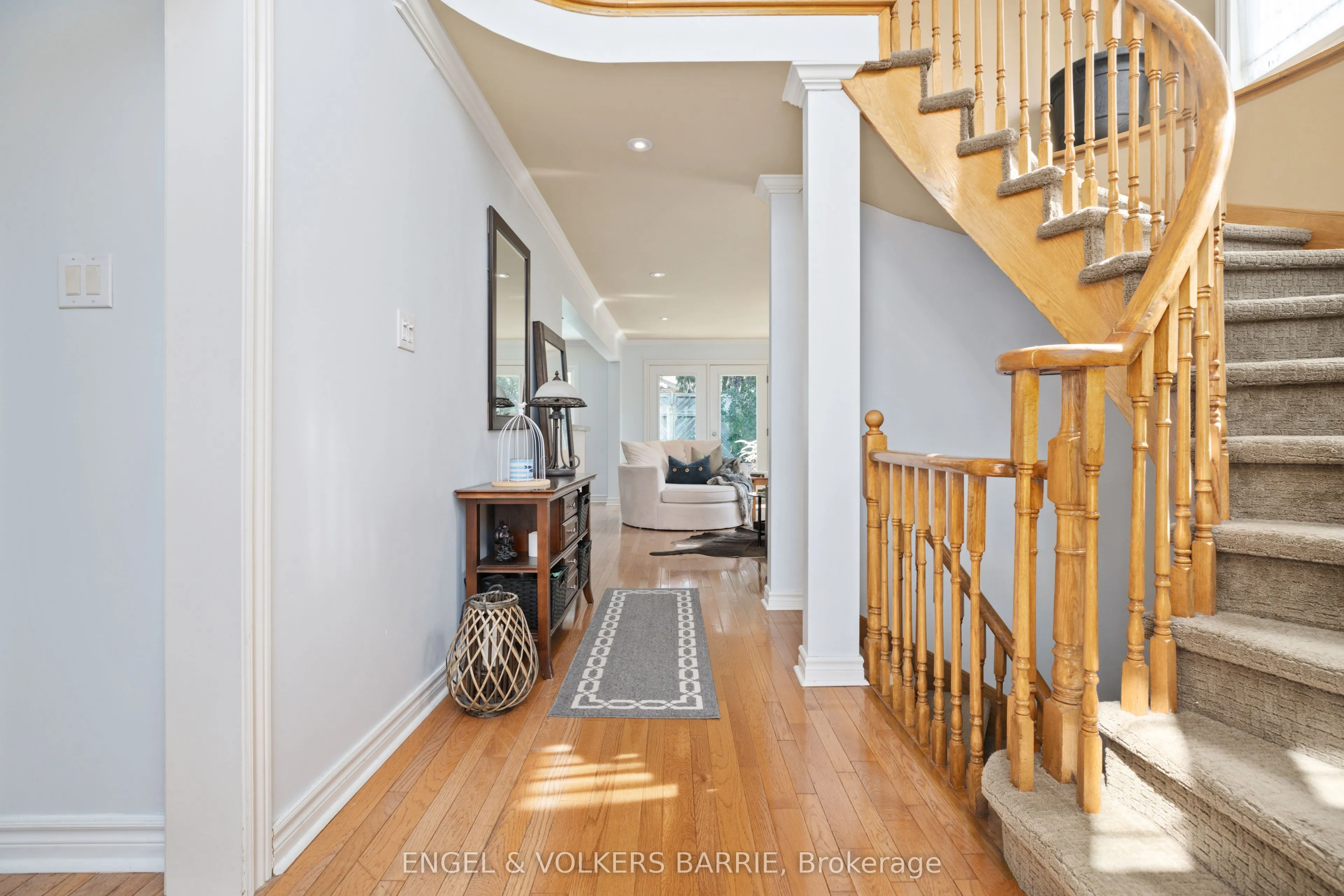 19 Grand Forest Drive