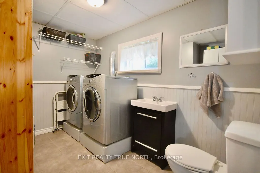 5632 Penetanguishene Road
