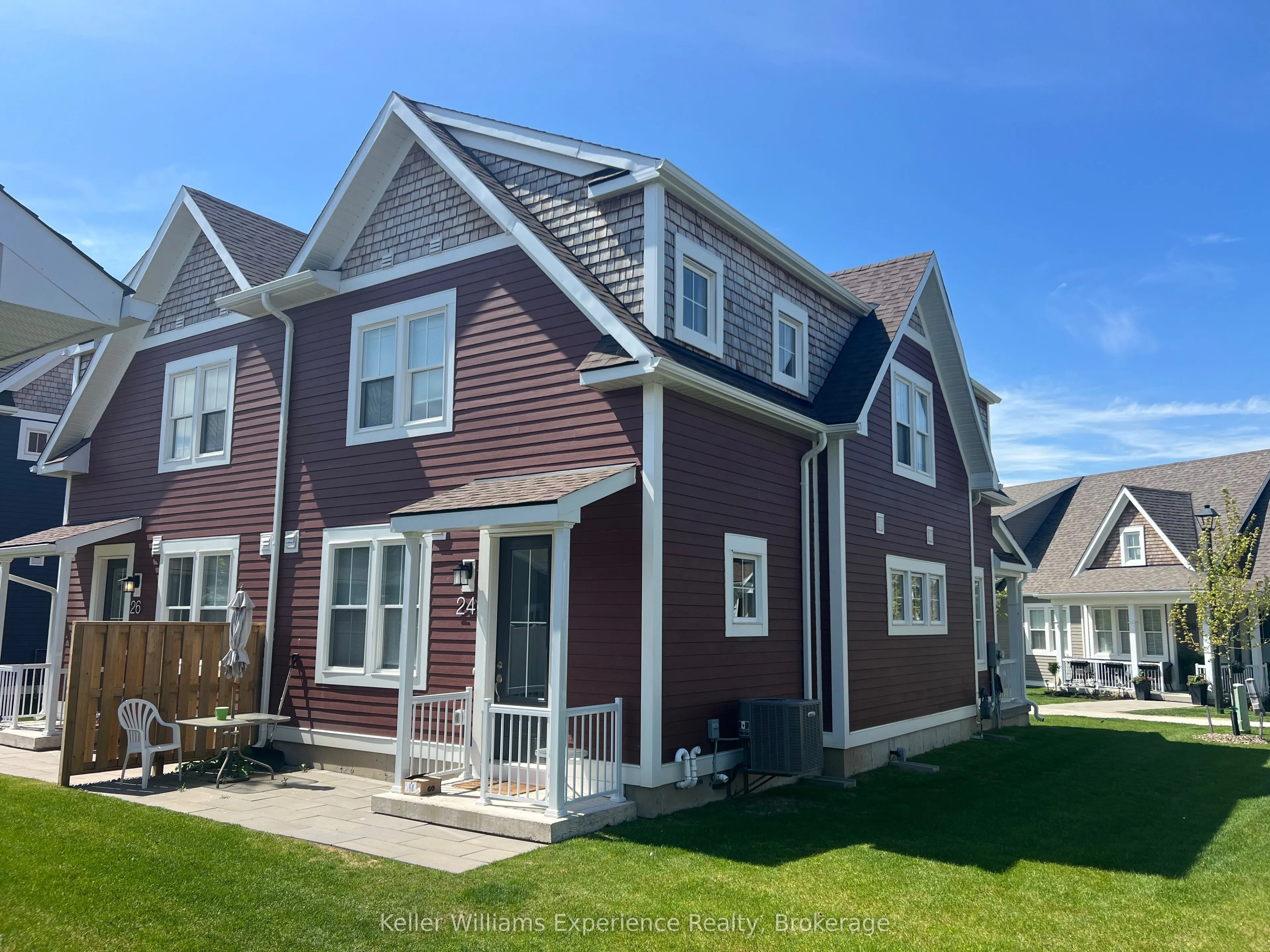 24 Danielle Crescent, #24