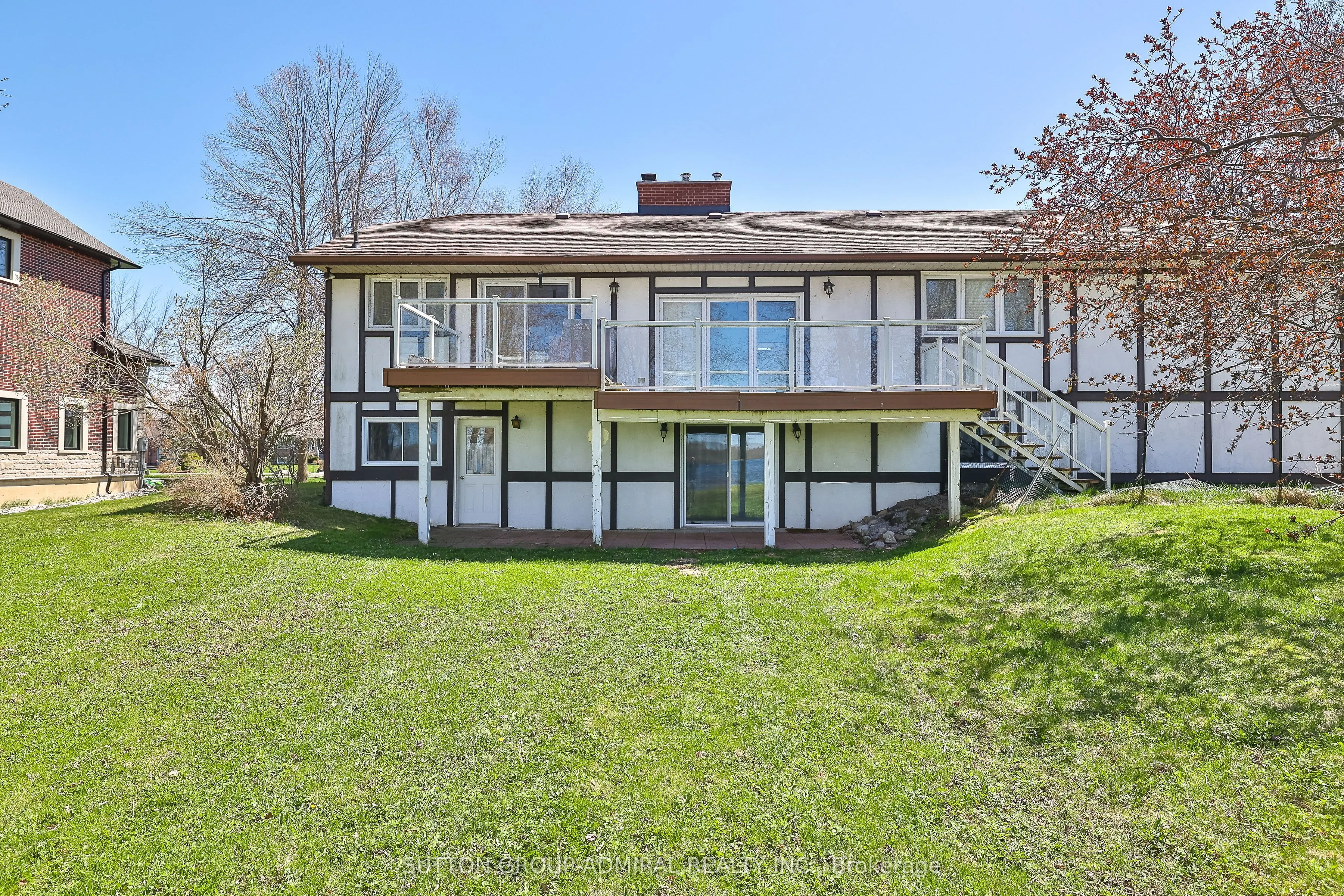 182 Bayshore Drive