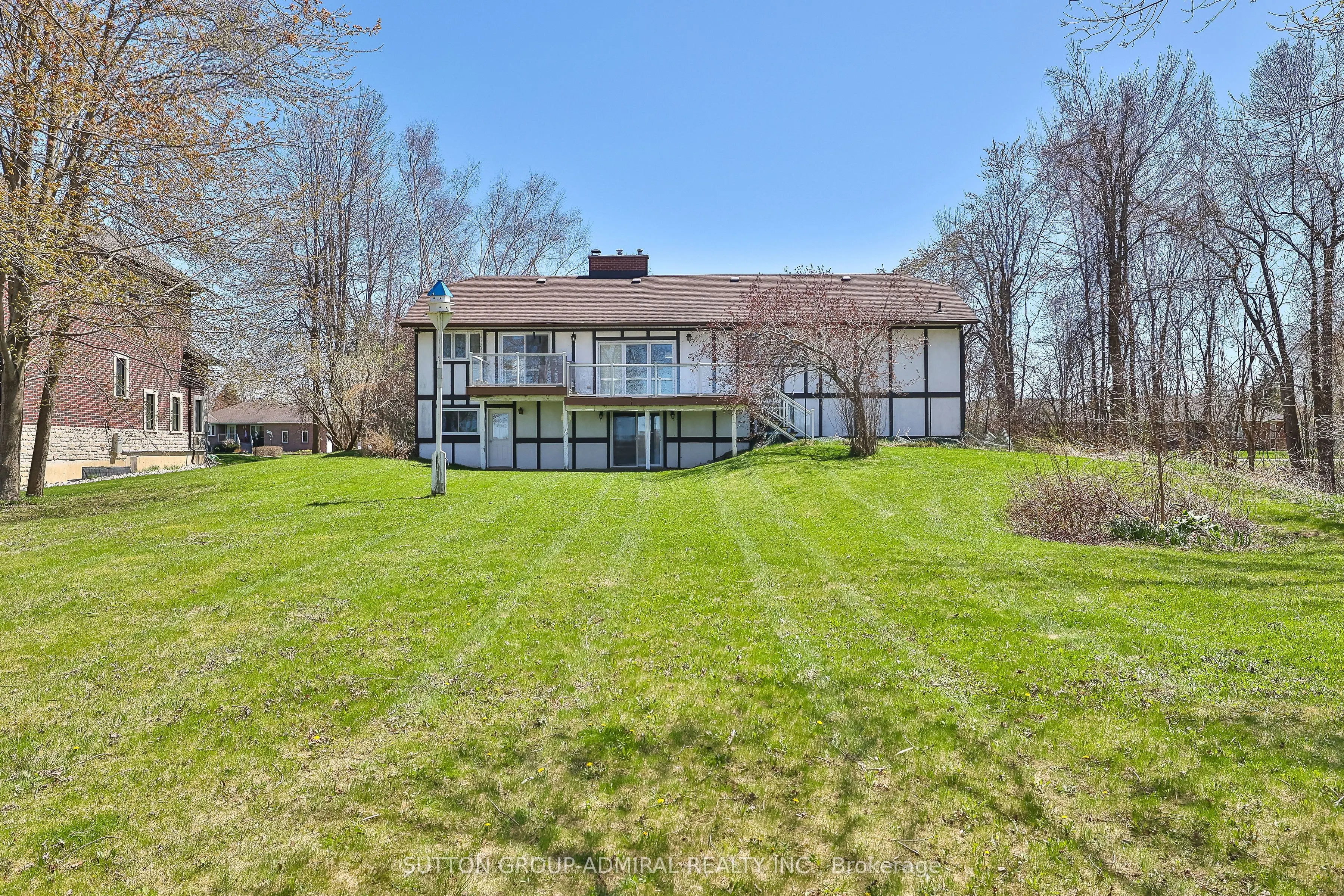 182 Bayshore Drive