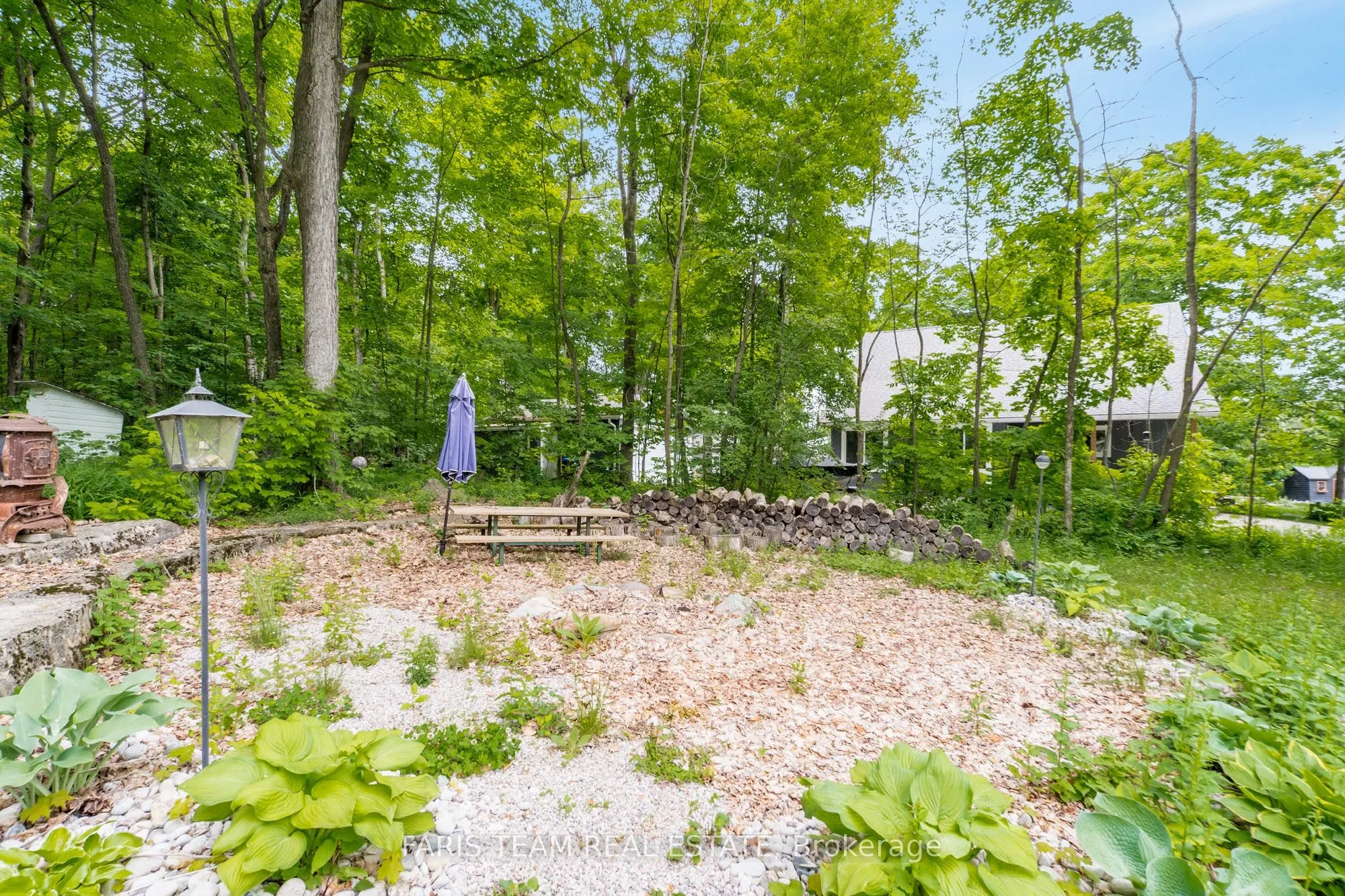 365 Robins Point Road