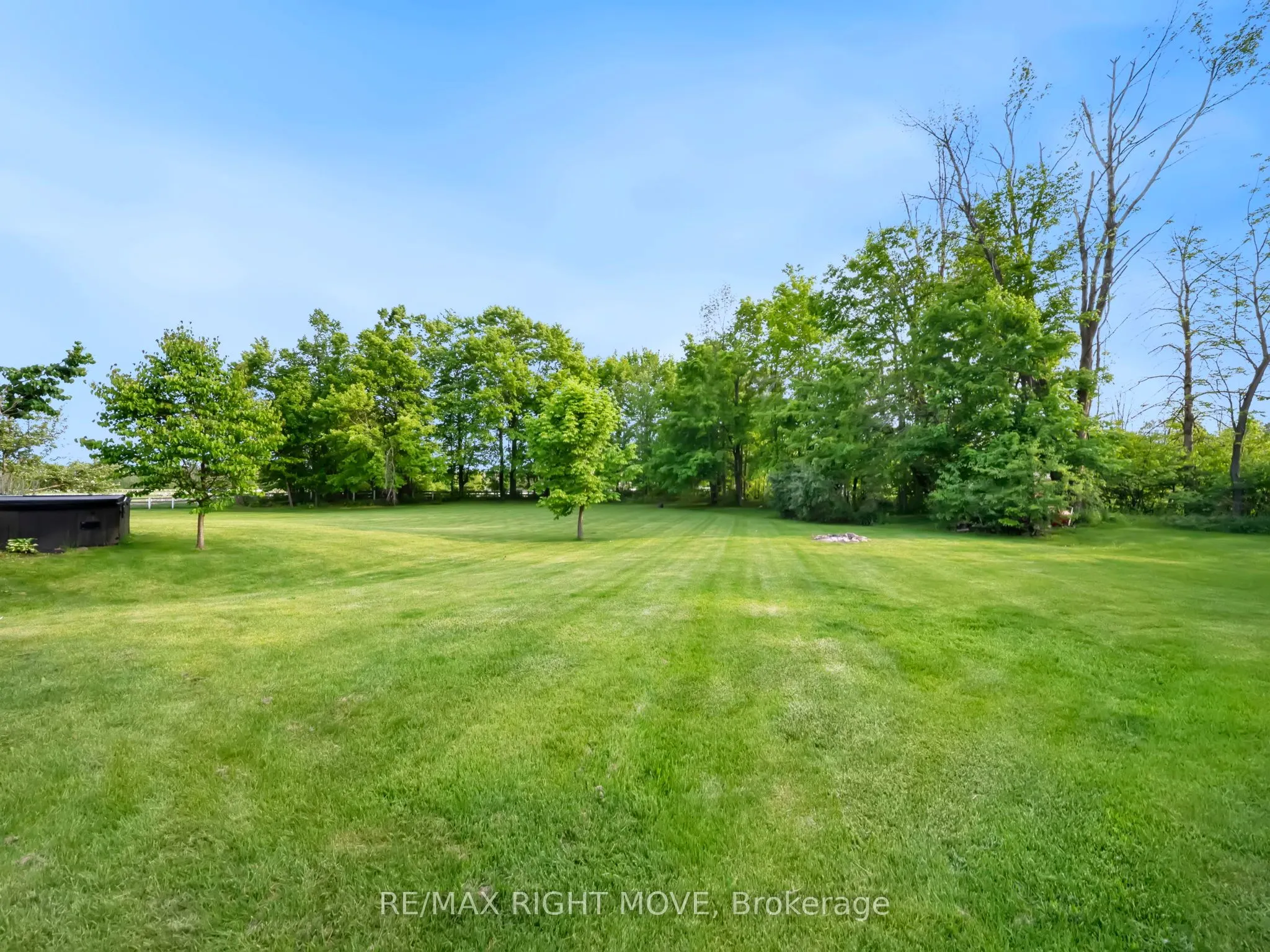 4672 Zachary Crescent